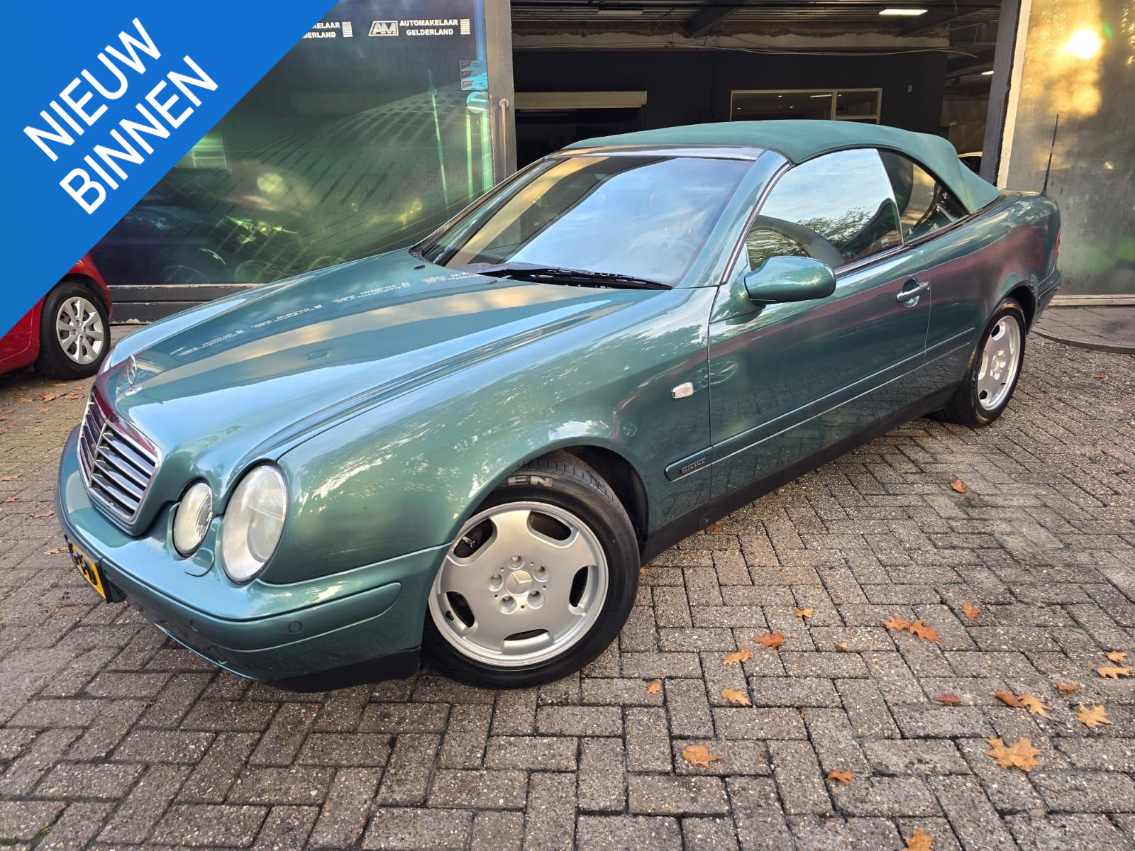 Mercedes-Benz CLK 230 Kompressor 230 K. Elegance 2000 - voorkant
