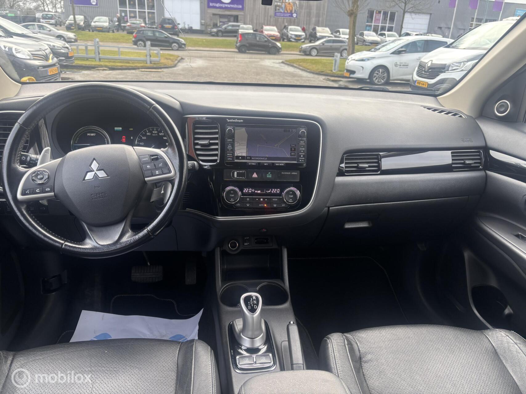 Foto van Mitsubishi Mitsubishi Outlander