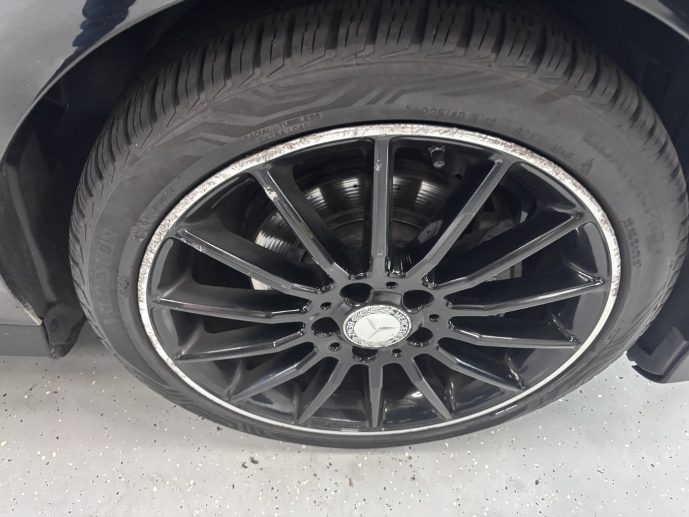 Foto van Mercedes-Benz B 180