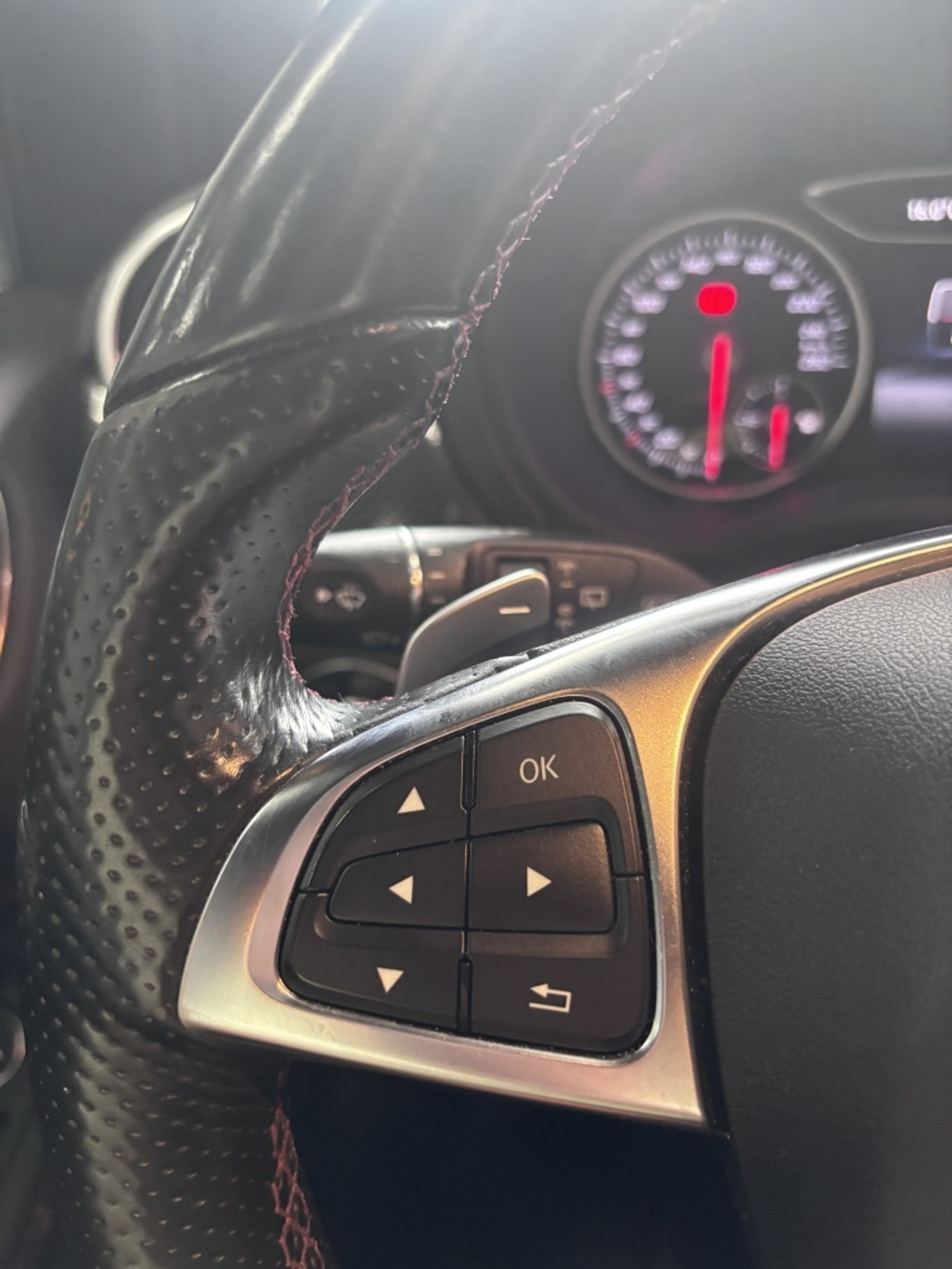 Foto van Mercedes-Benz B 180