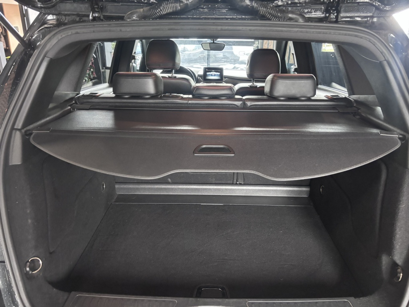 Foto van Mercedes-Benz B 180