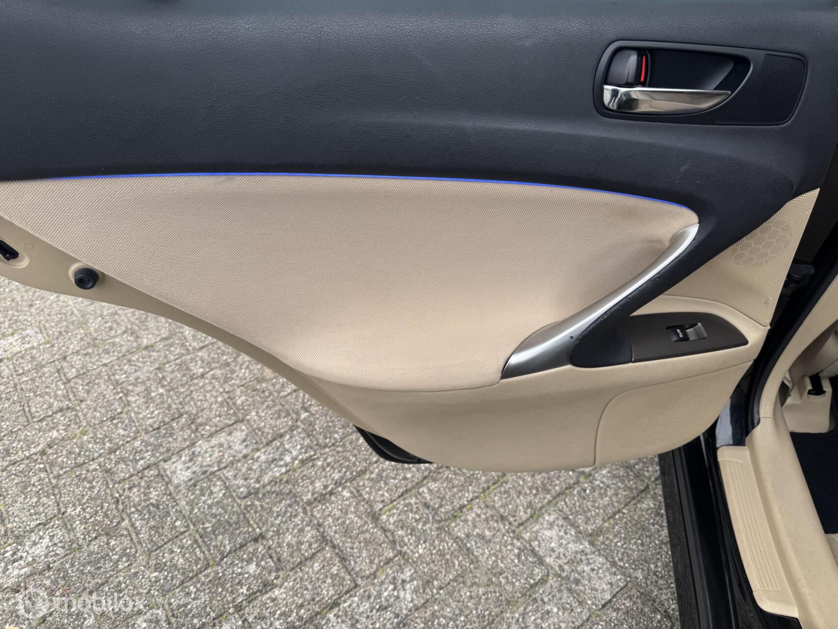 Foto van Lexus Lexus Is250