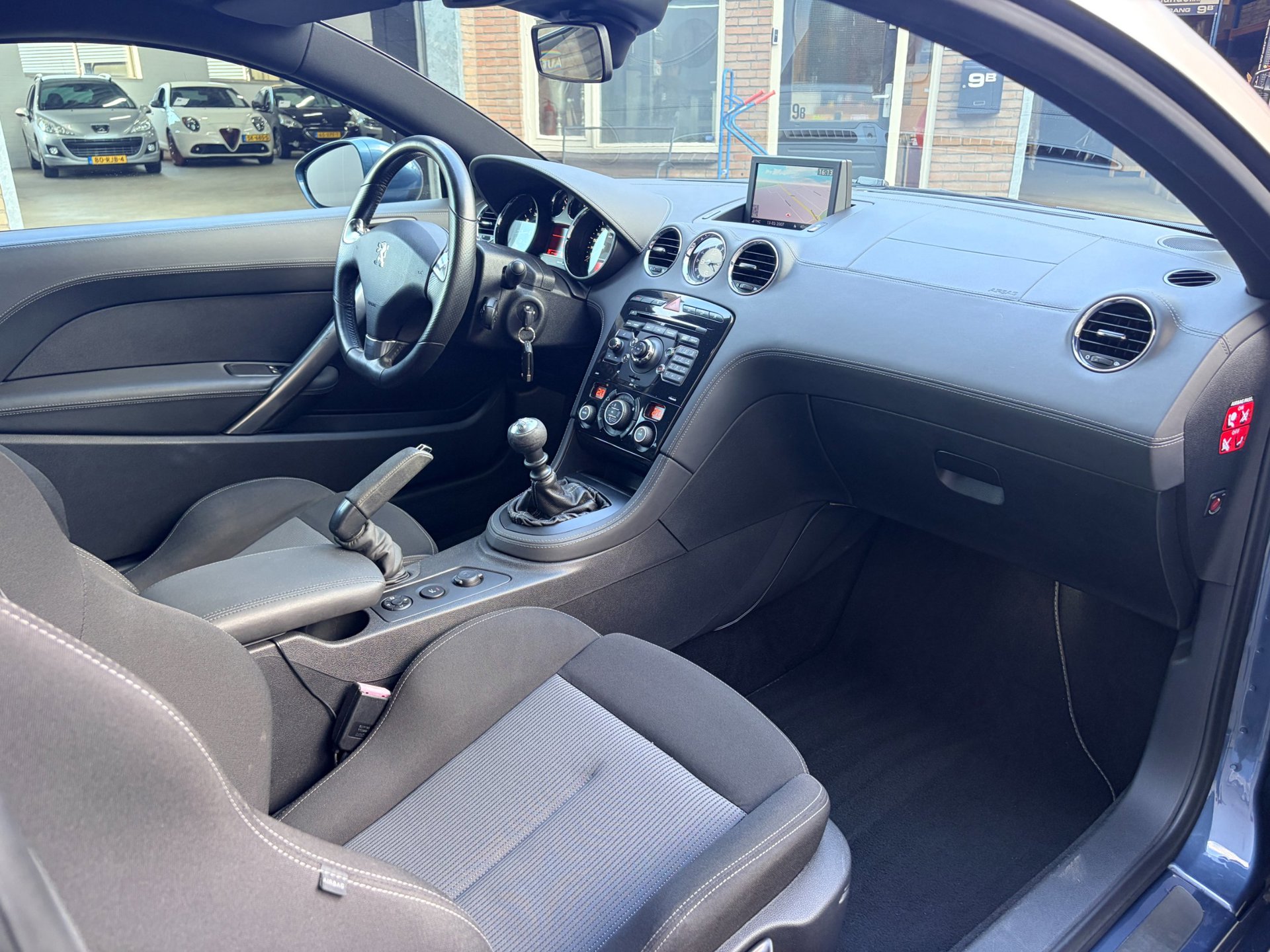 Foto van Peugeot RCZ