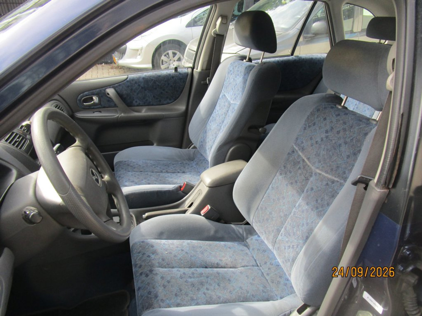 Foto van Mazda Mazda 323f