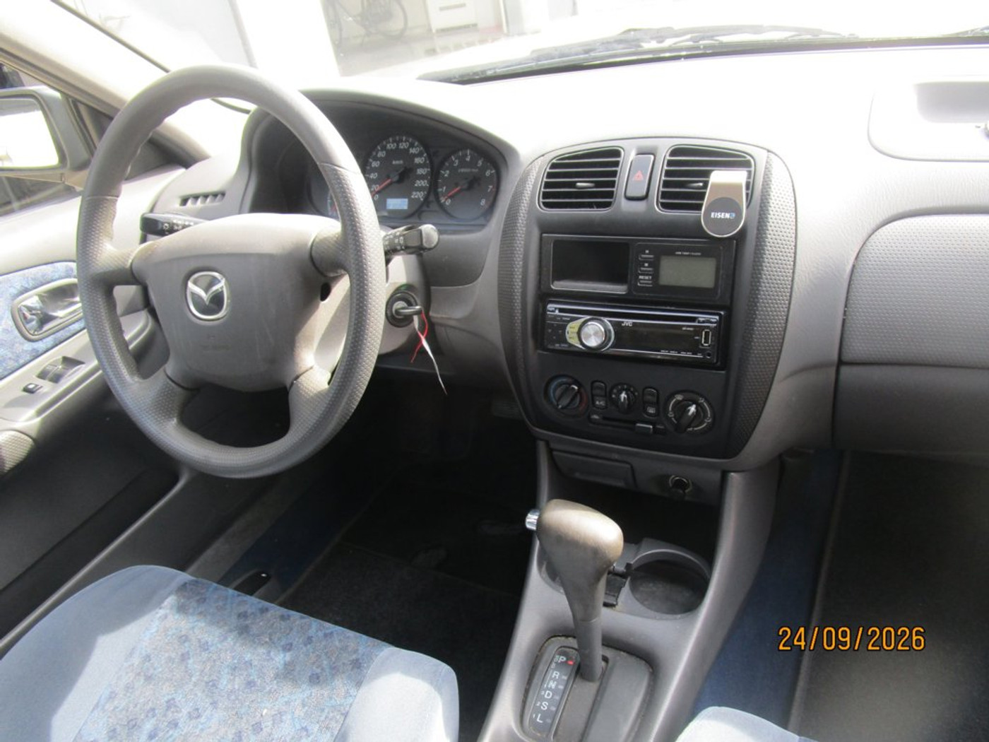 Foto van Mazda Mazda 323f