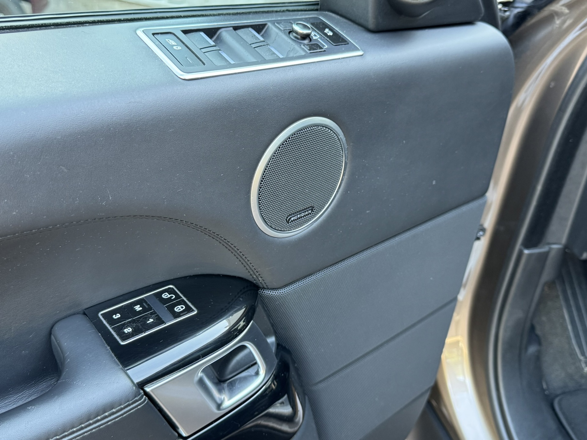 Foto van Jaguar Land Rover Range Rover
