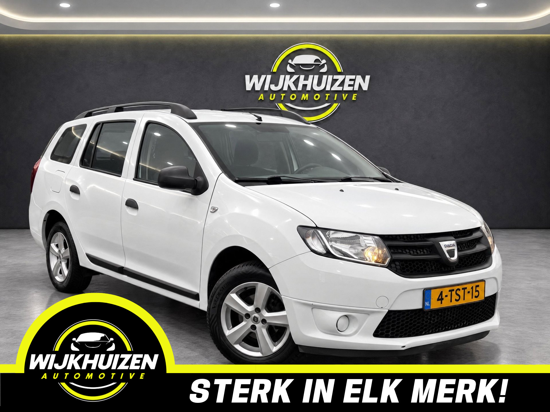 Dacia Logan 0.9 TCe Ambiance met Airco !!! Cruise !!! Trekhaak !!! 15 Inch !!! 2014 - voorkant