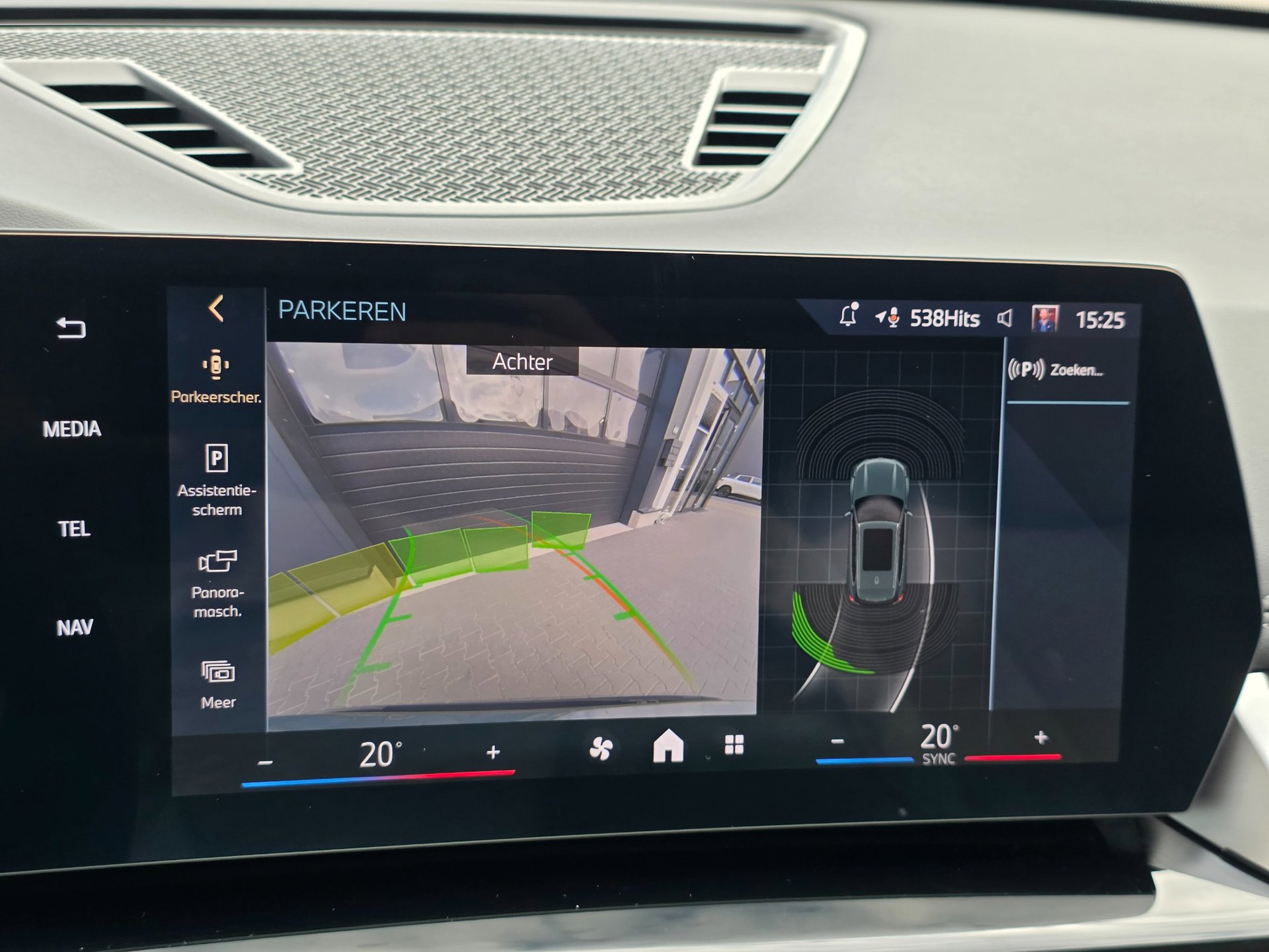 Foto van BMW Ix1 Edrive20