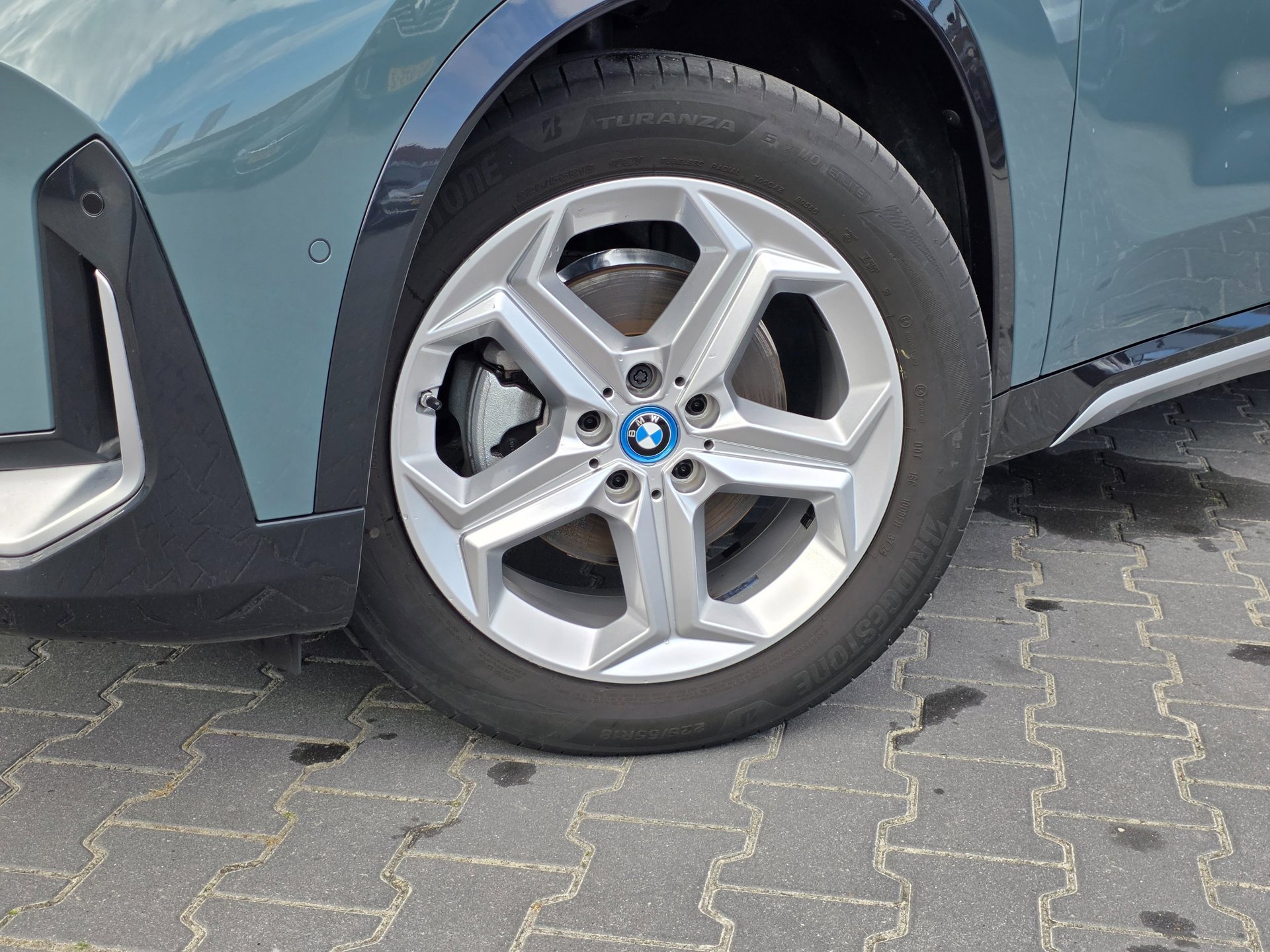 Foto van BMW Ix1 Edrive20