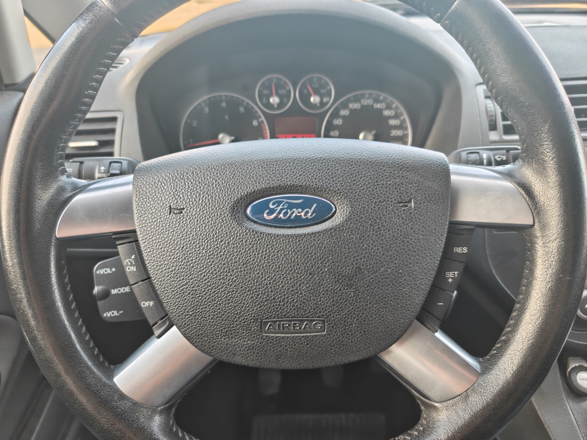 Foto van Ford Focus C-max