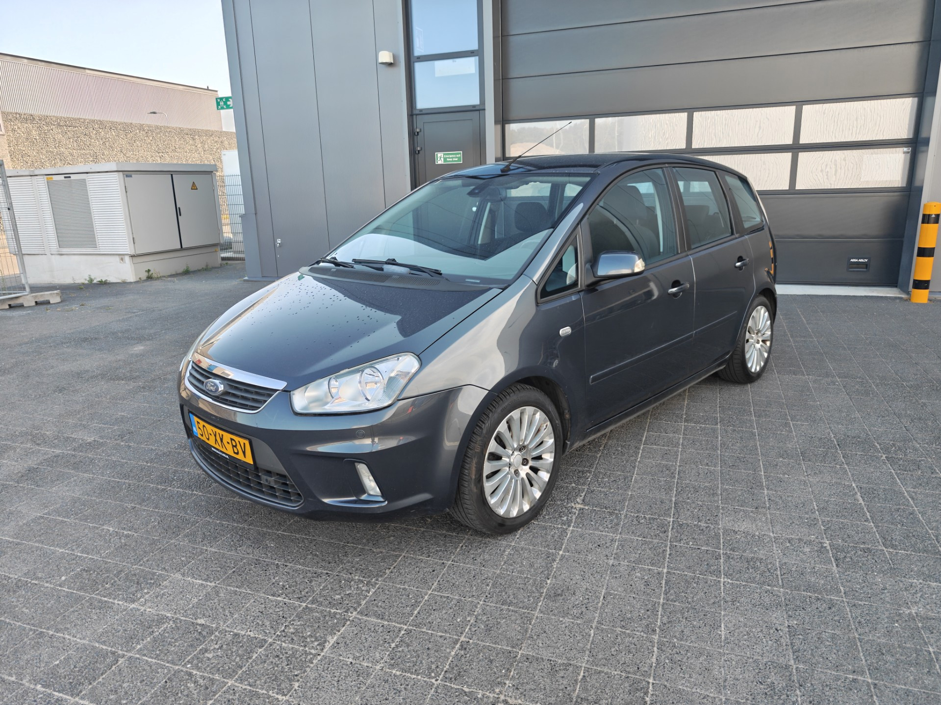 Ford Focus C-max 2.0-16V Titanium,Cruise control,Climate control,Navi,Parkeer sensoren, 2007 - voorkant