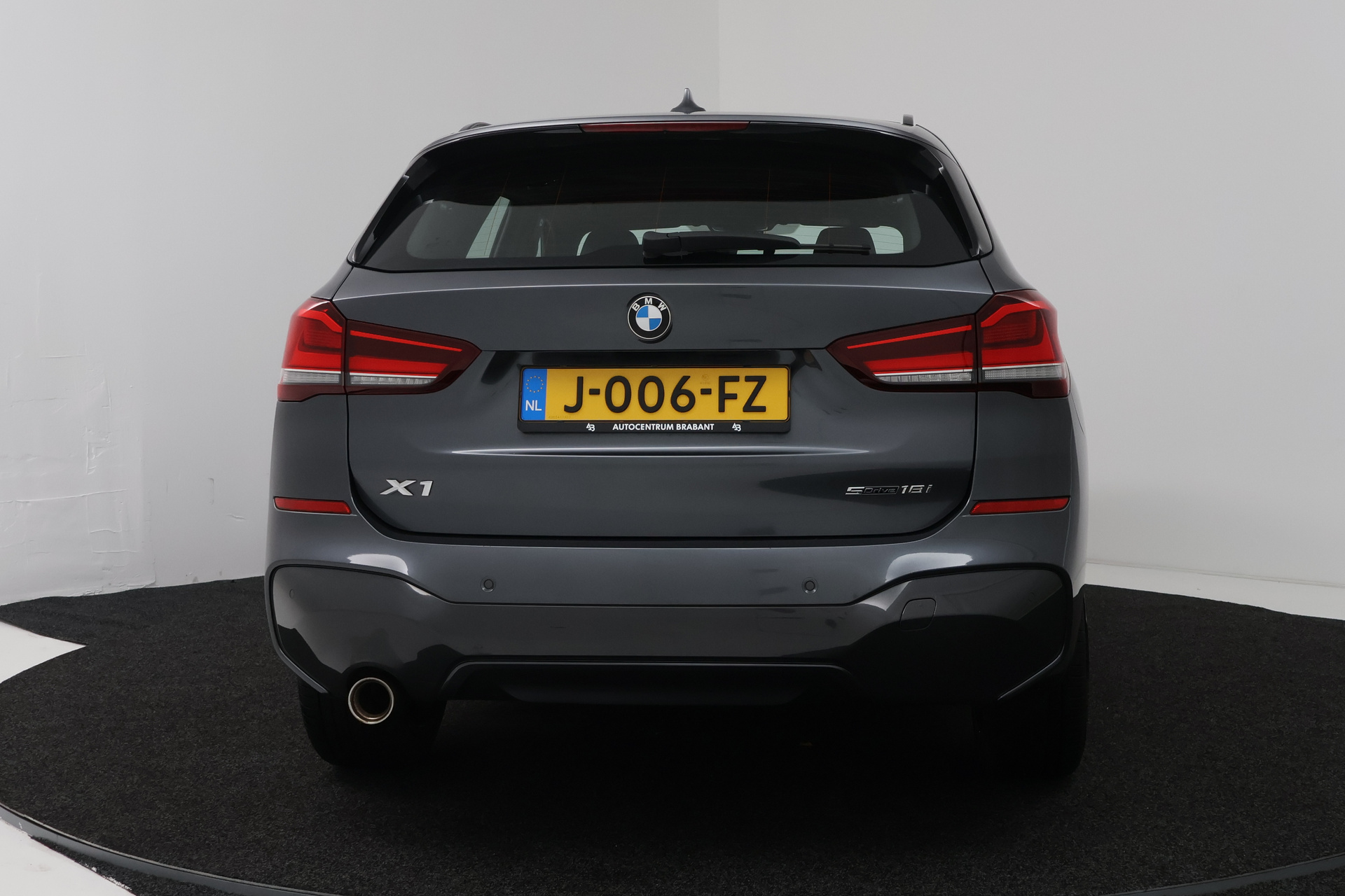 Foto van BMW X1 Sdrive18i