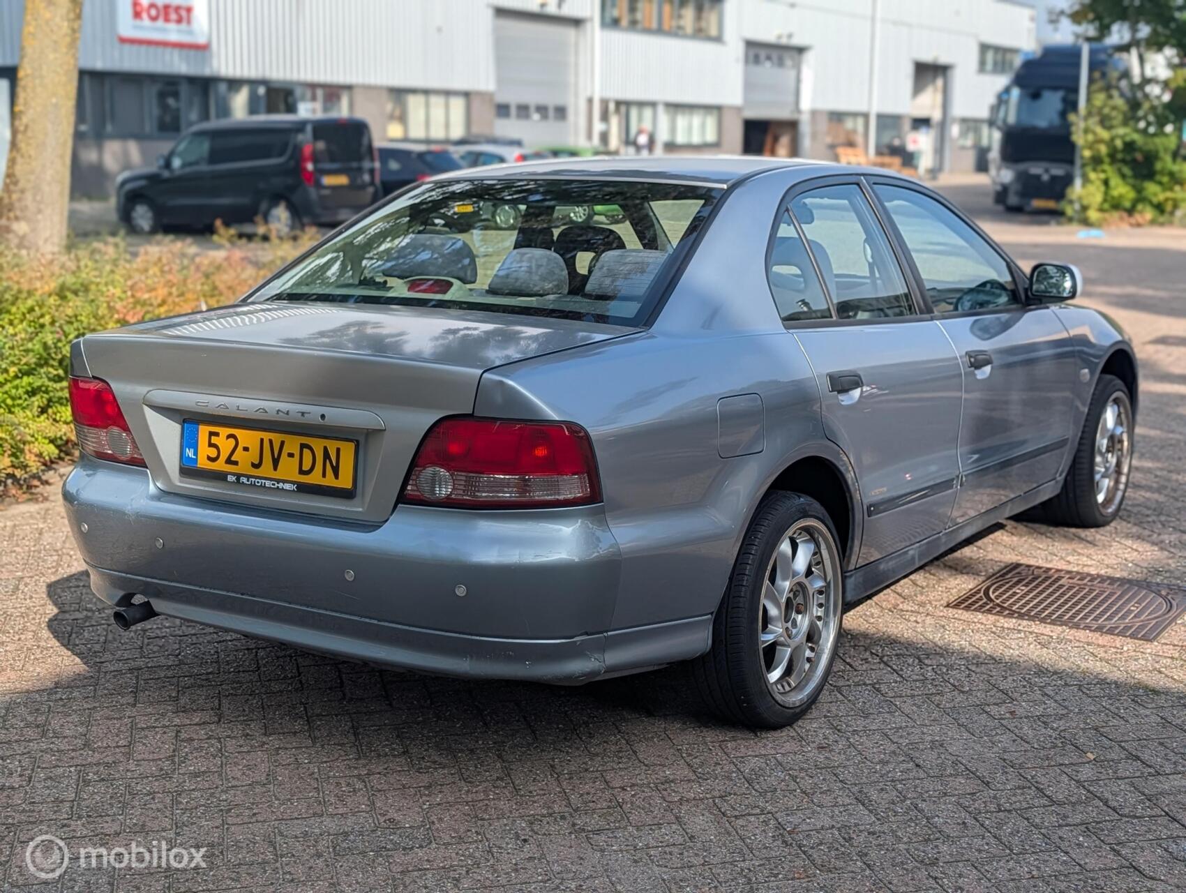 Foto van Mitsubishi Galant