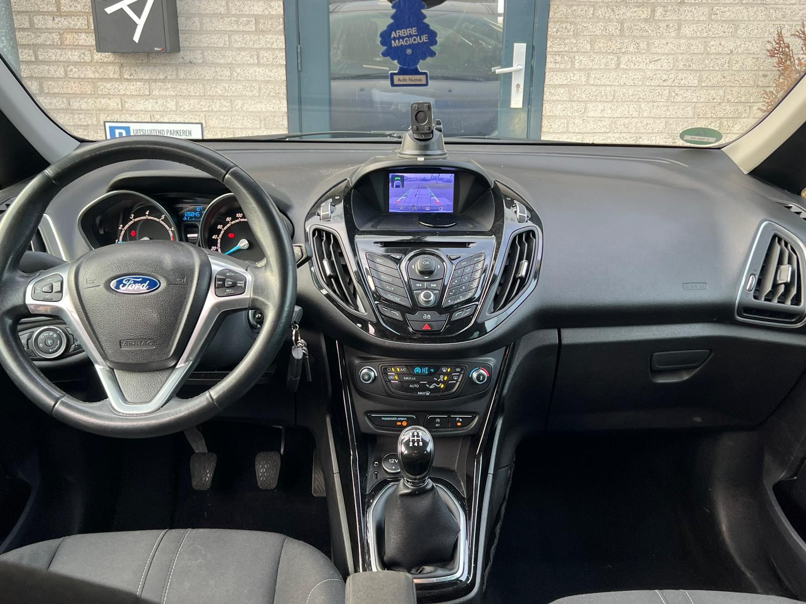 Foto van Ford B-max