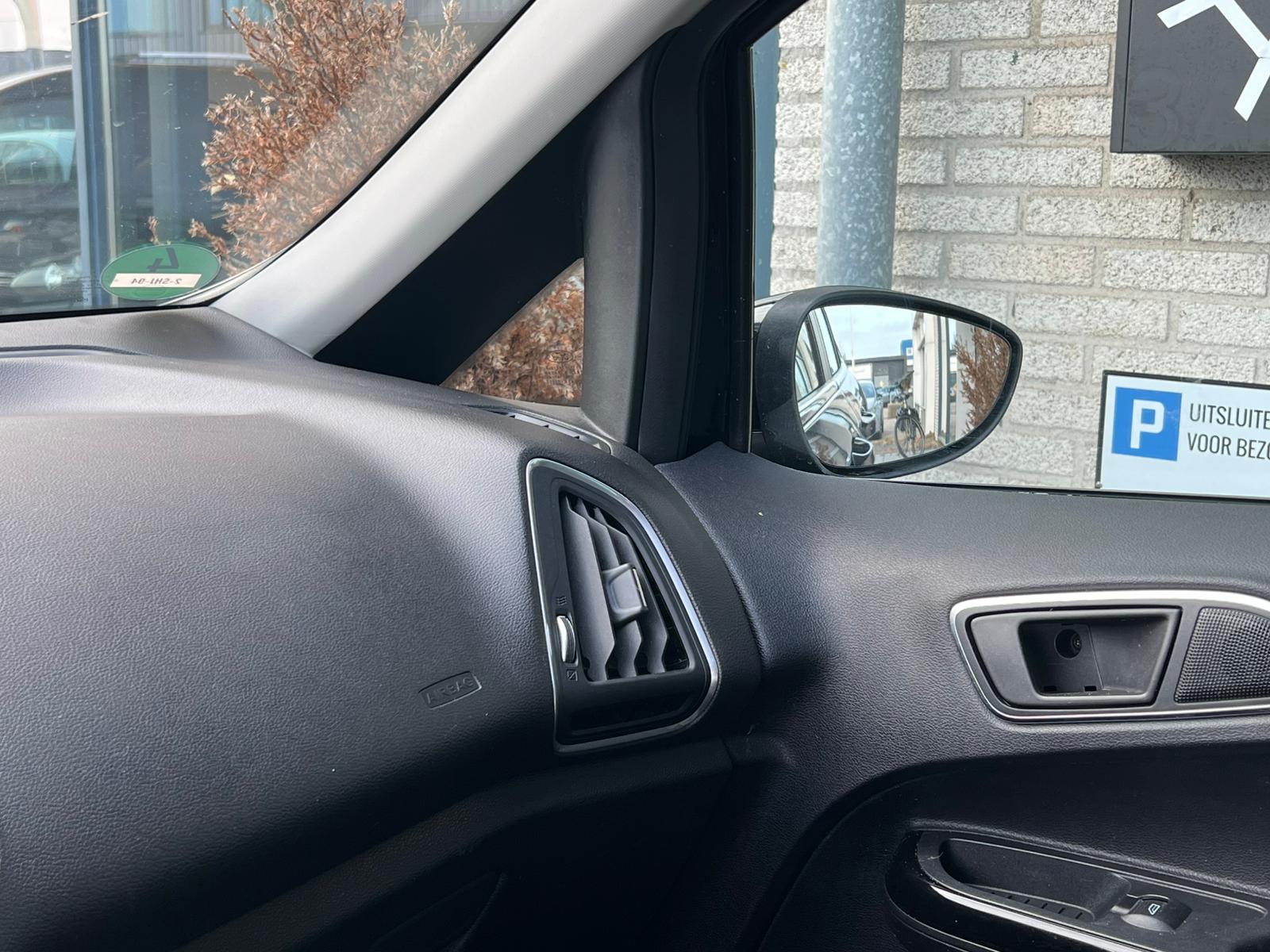 Foto van Ford B-max