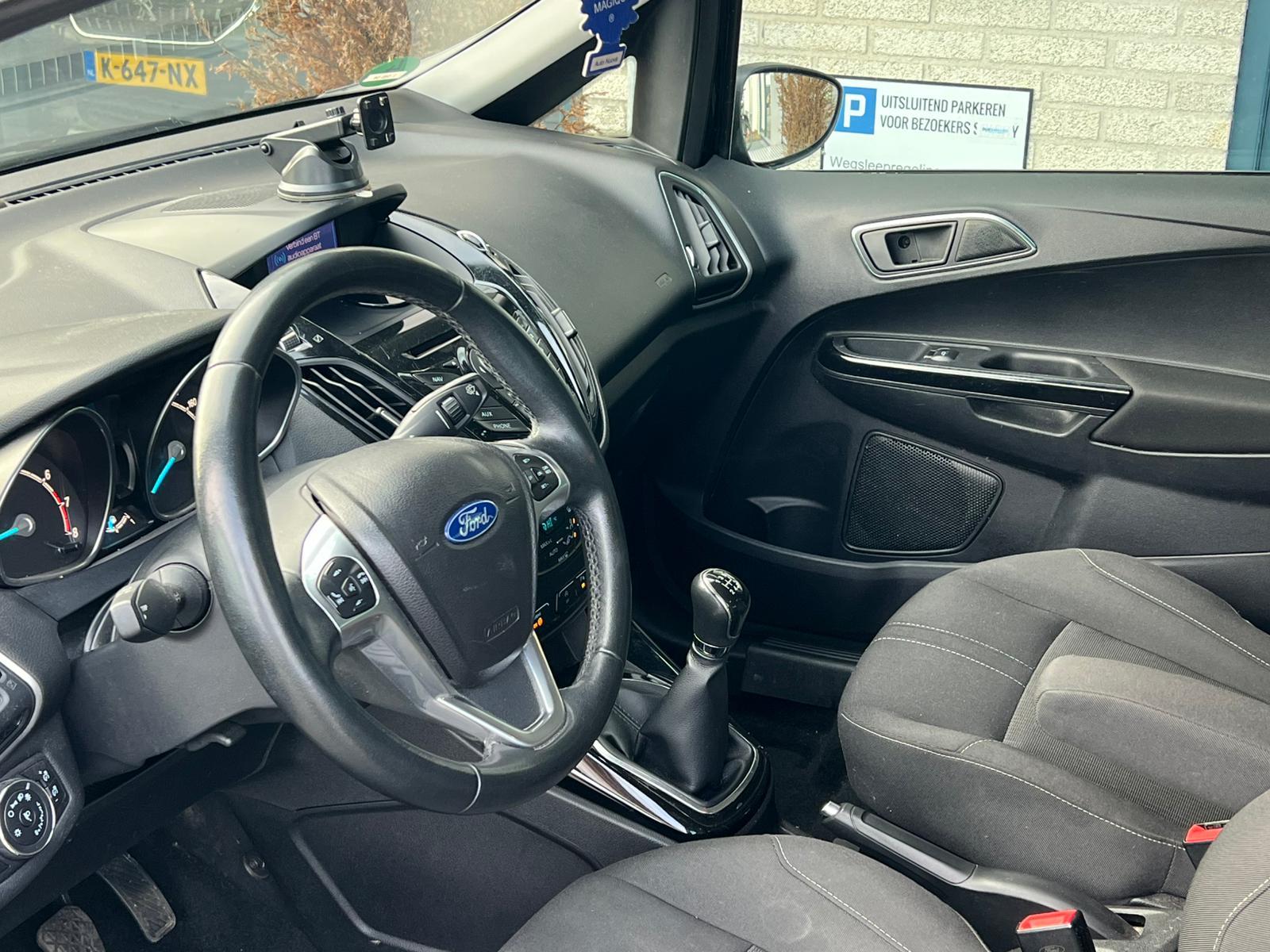 Foto van Ford B-max