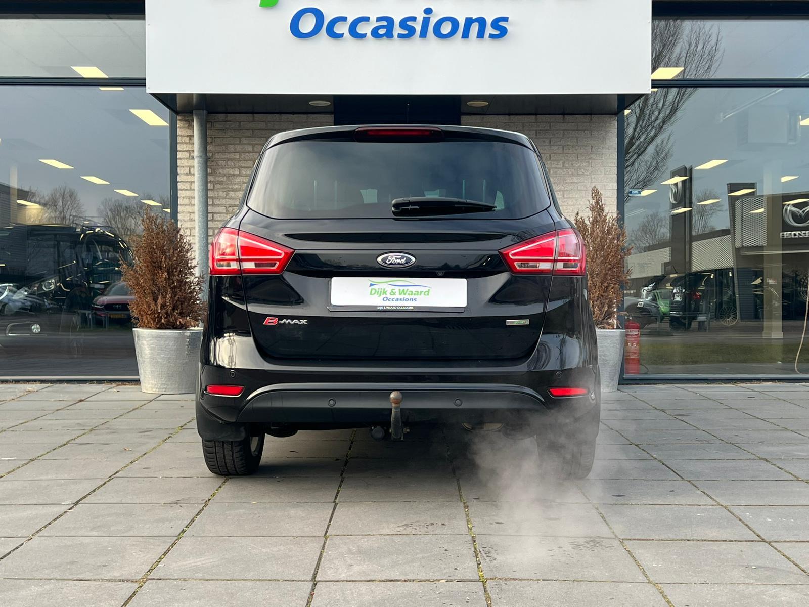 Foto van Ford B-max
