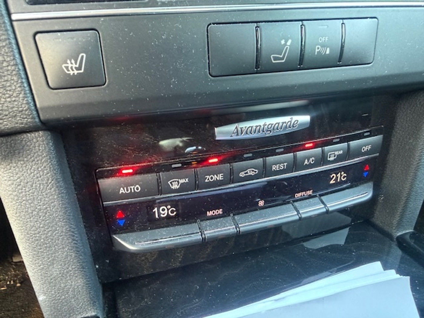 Foto van Mercedes-Benz E 300 CDI