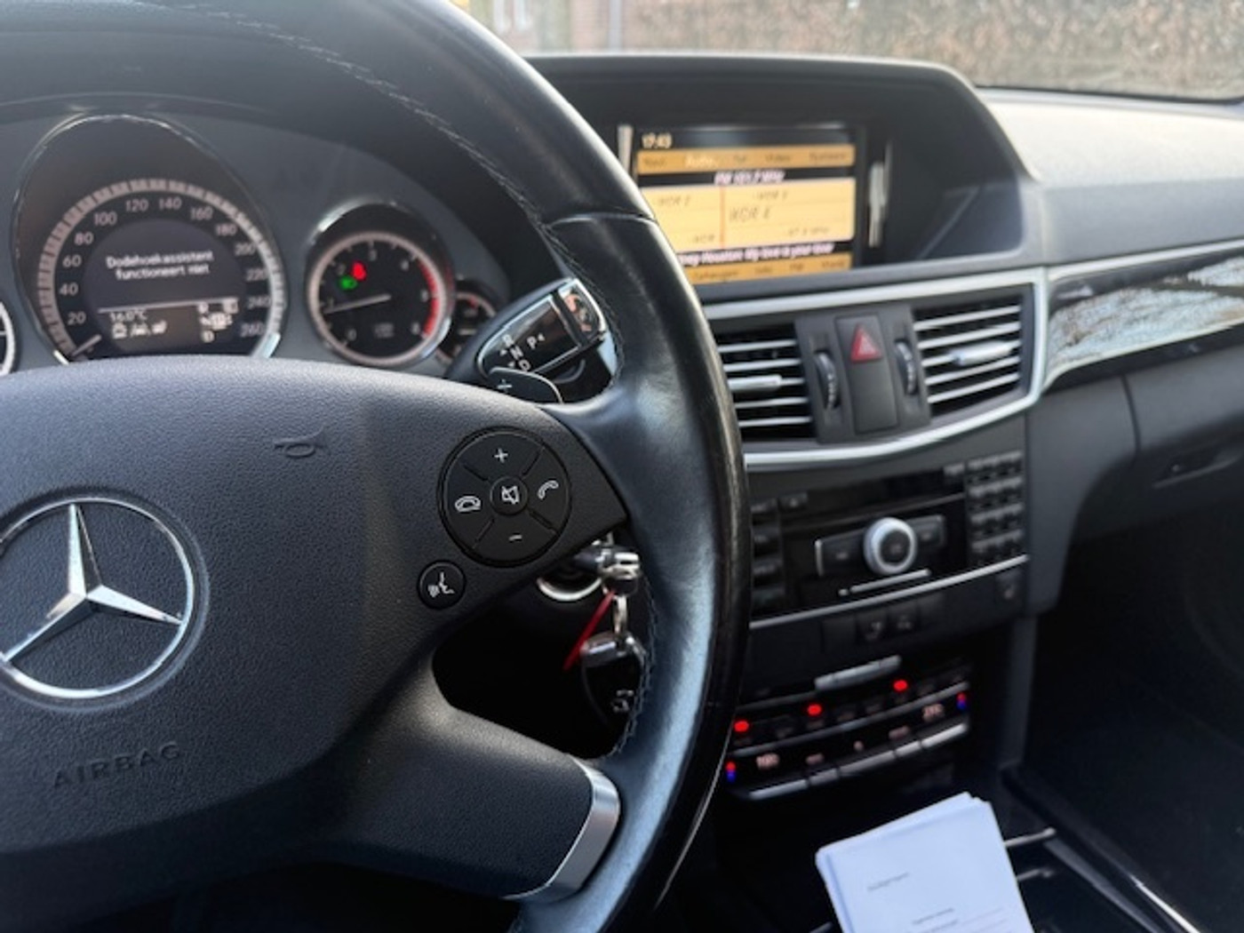 Foto van Mercedes-Benz E 300 CDI