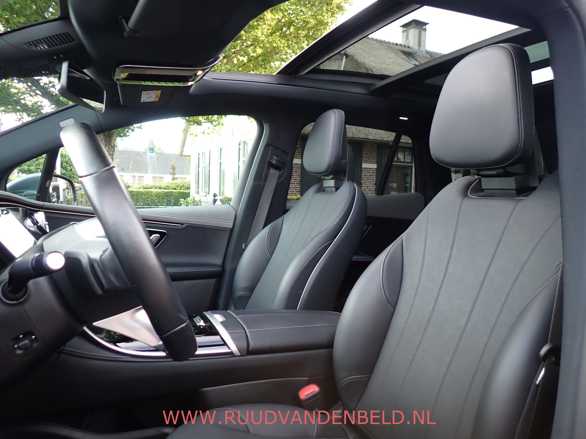 Foto van Mercedes-Benz Eqe 300