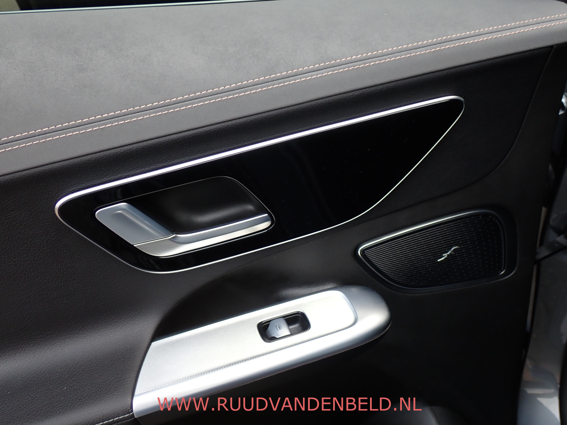 Foto van Mercedes-Benz Eqe 300