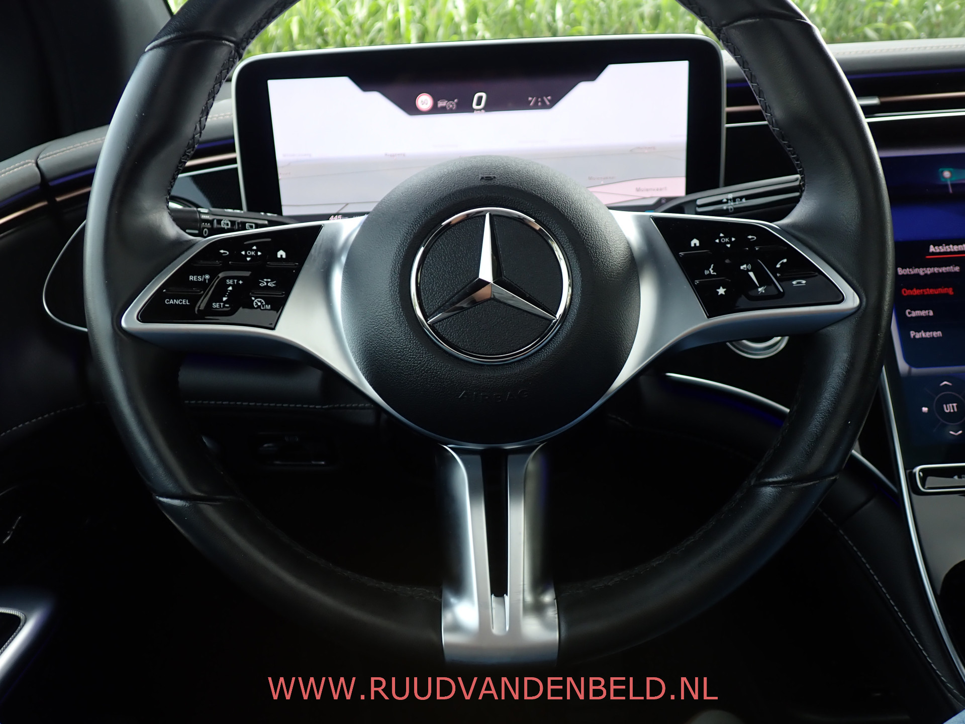 Foto van Mercedes-Benz Eqe 300