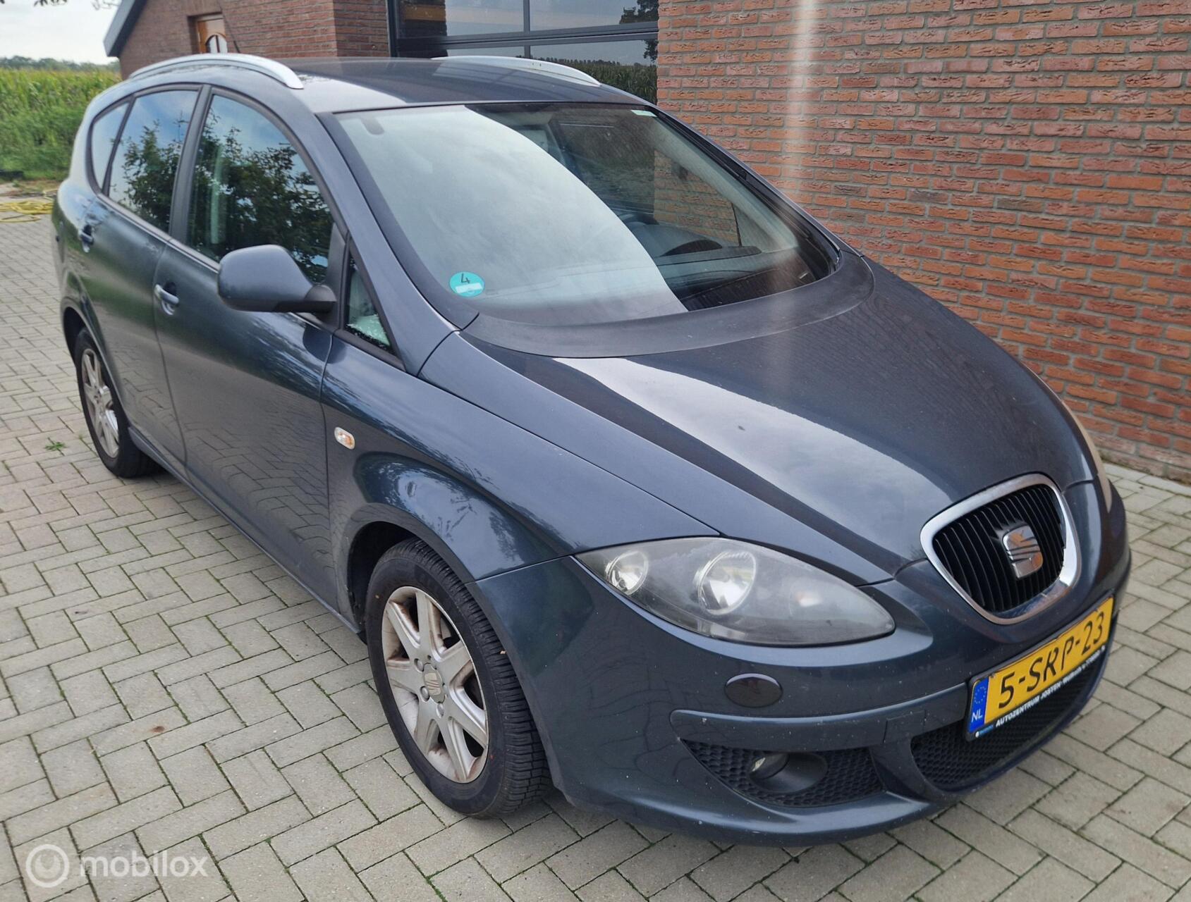 Seat Altea XL 2.0 TDI Businessline 2008 - voorkant