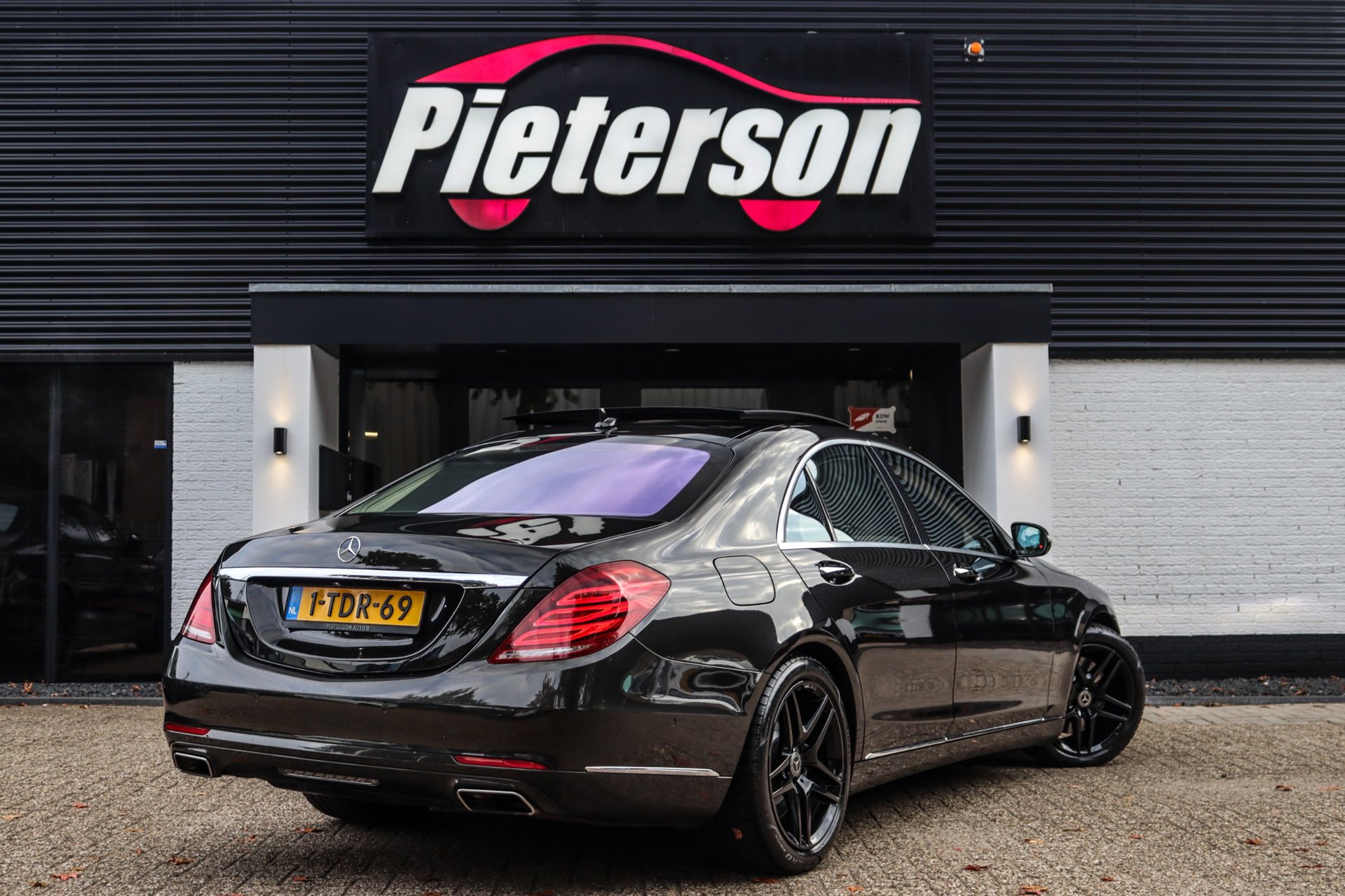 Foto van Mercedes-Benz S 500