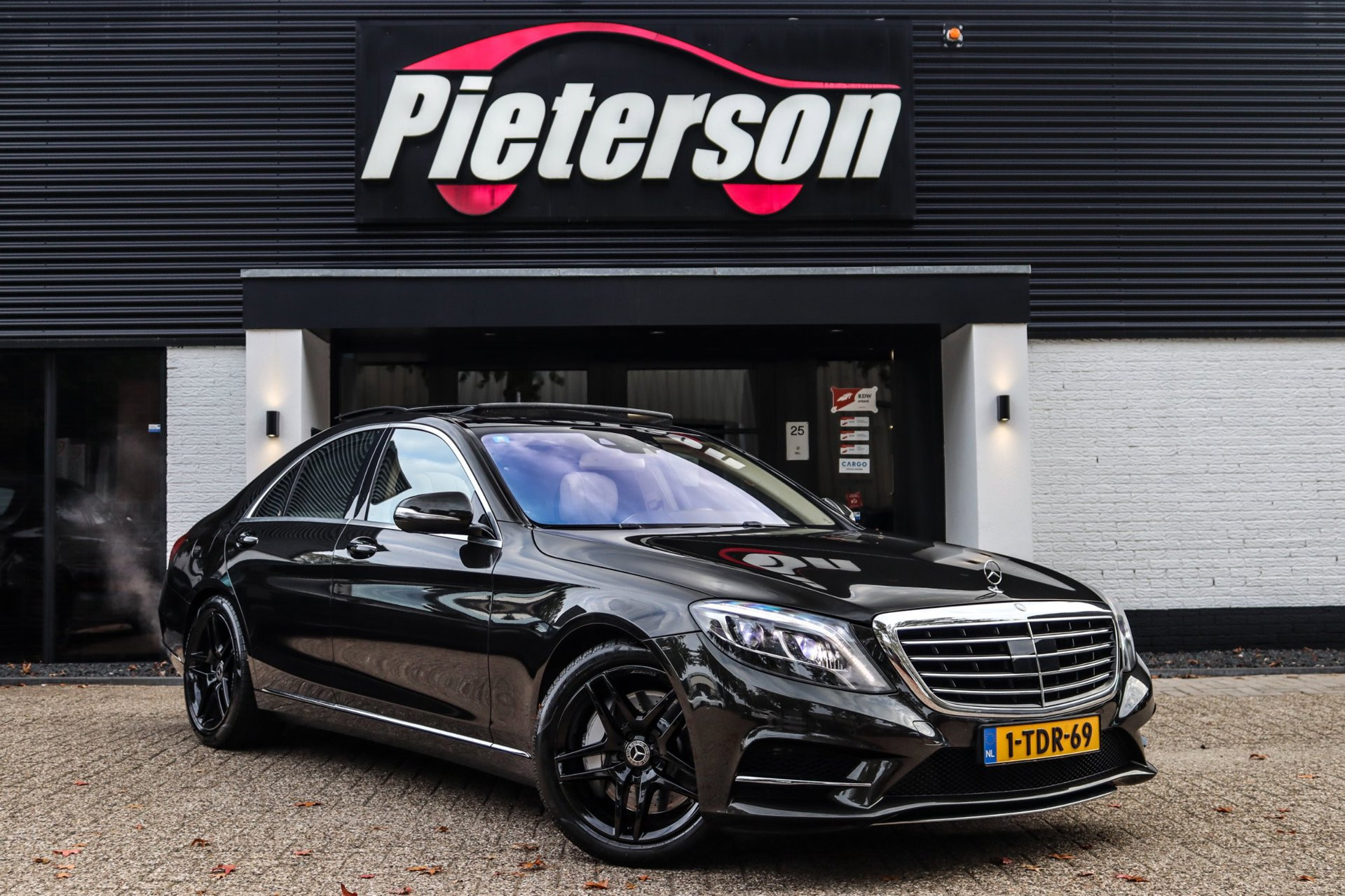 Mercedes-Benz S 500 500 AMG NAP PANO MASSAGE ALLE OPTIES 2014 - voorkant