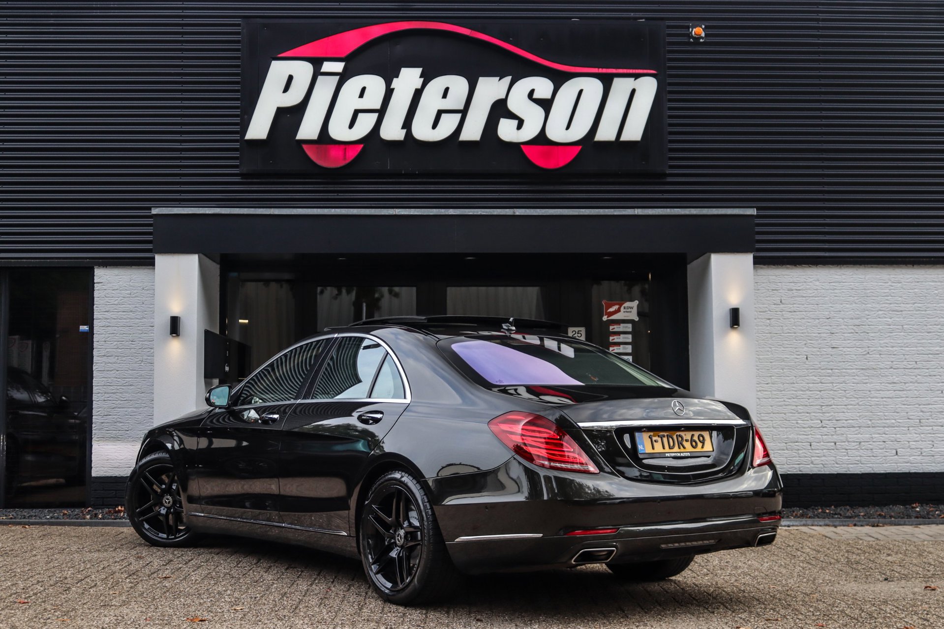 Foto van Mercedes-Benz S 500