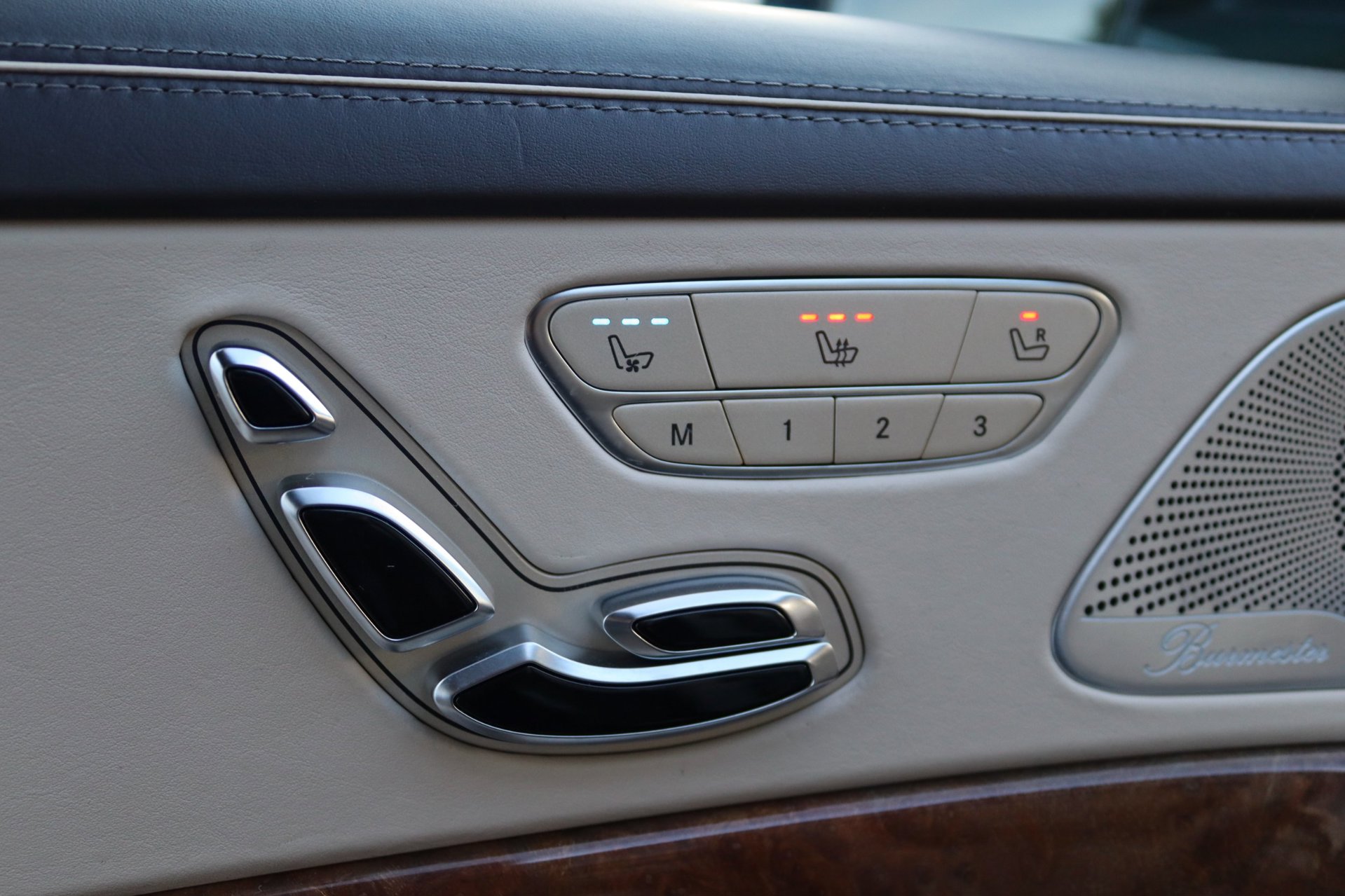 Foto van Mercedes-Benz S 500