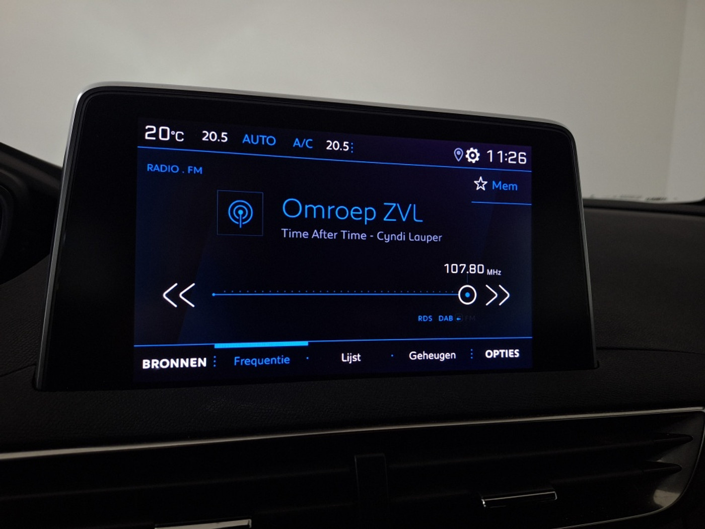 Foto van Peugeot 5008