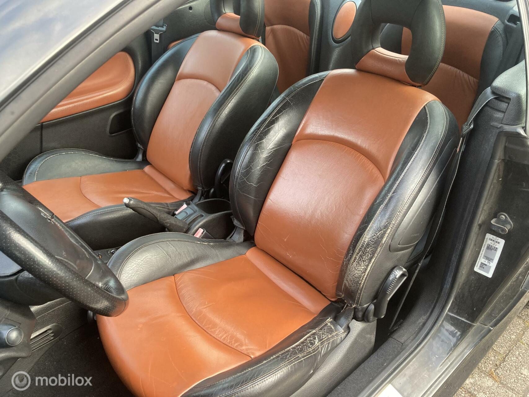 Foto van Peugeot 206 CC