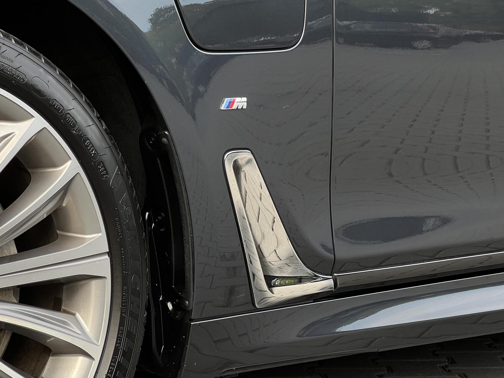 Foto van BMW 740e Iperformance