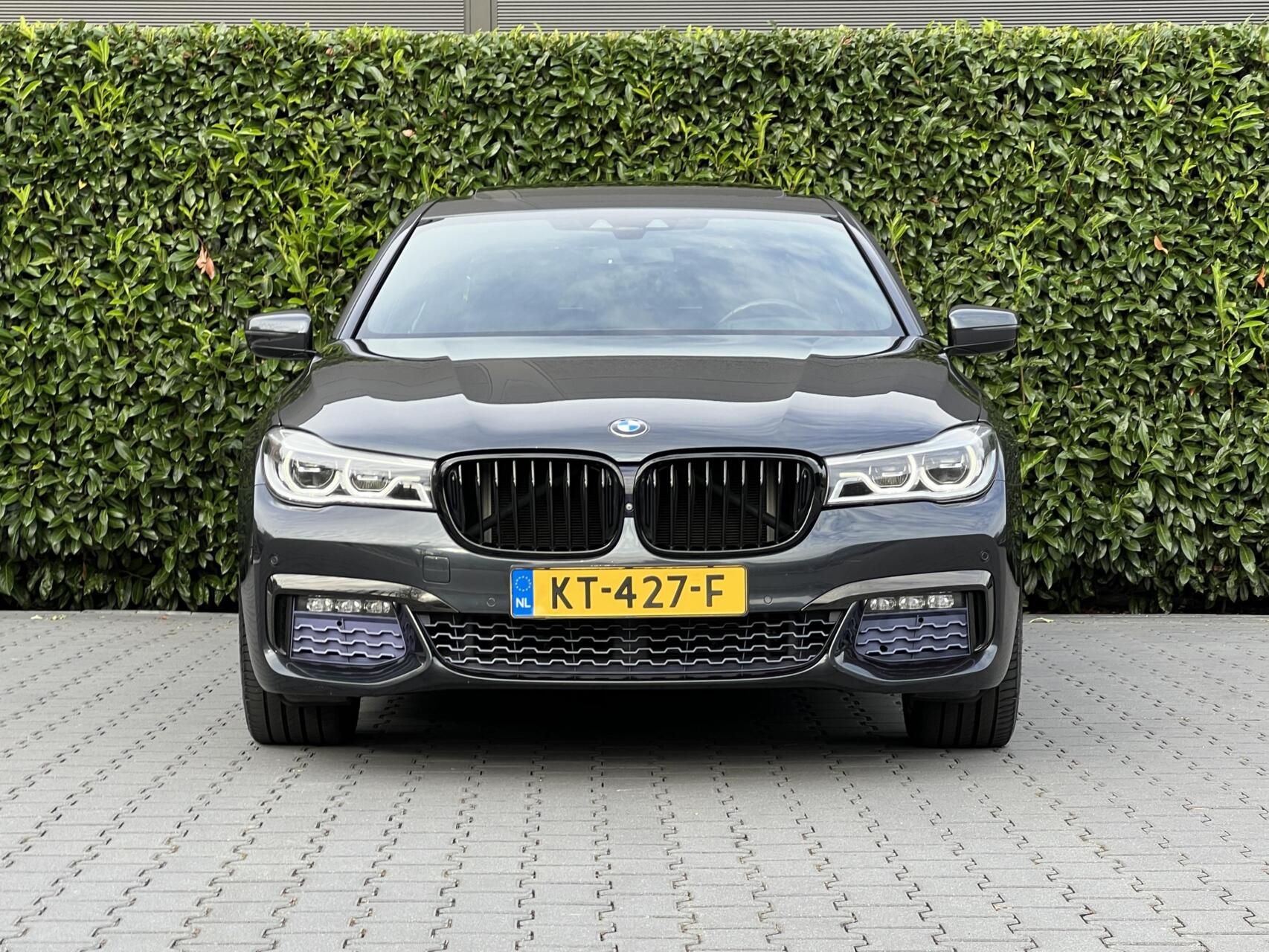 Foto van BMW 740e Iperformance