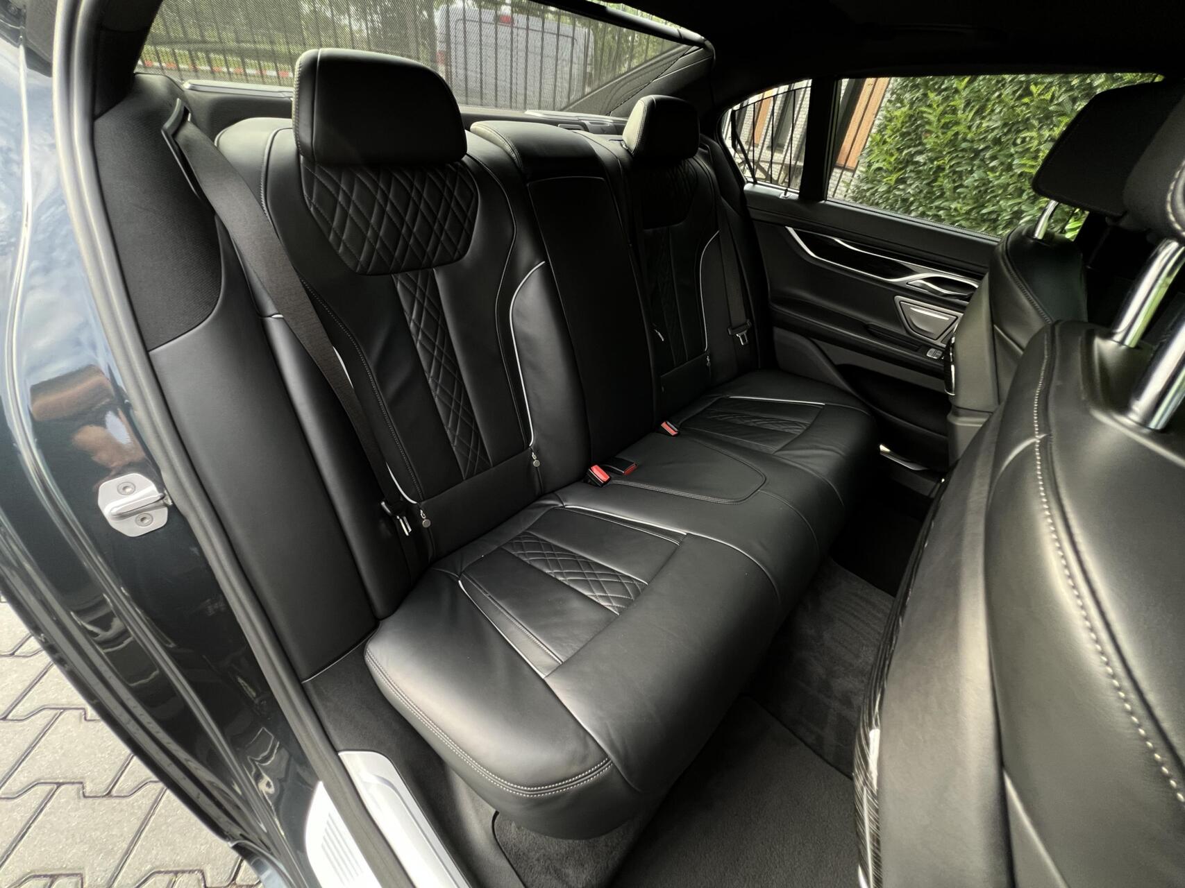 Foto van BMW 740e Iperformance