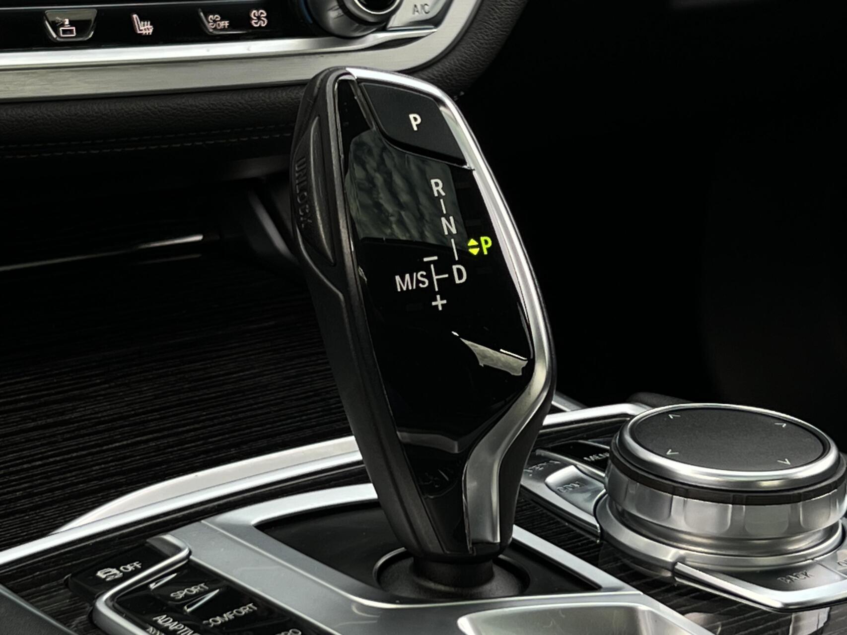 Foto van BMW 740e Iperformance