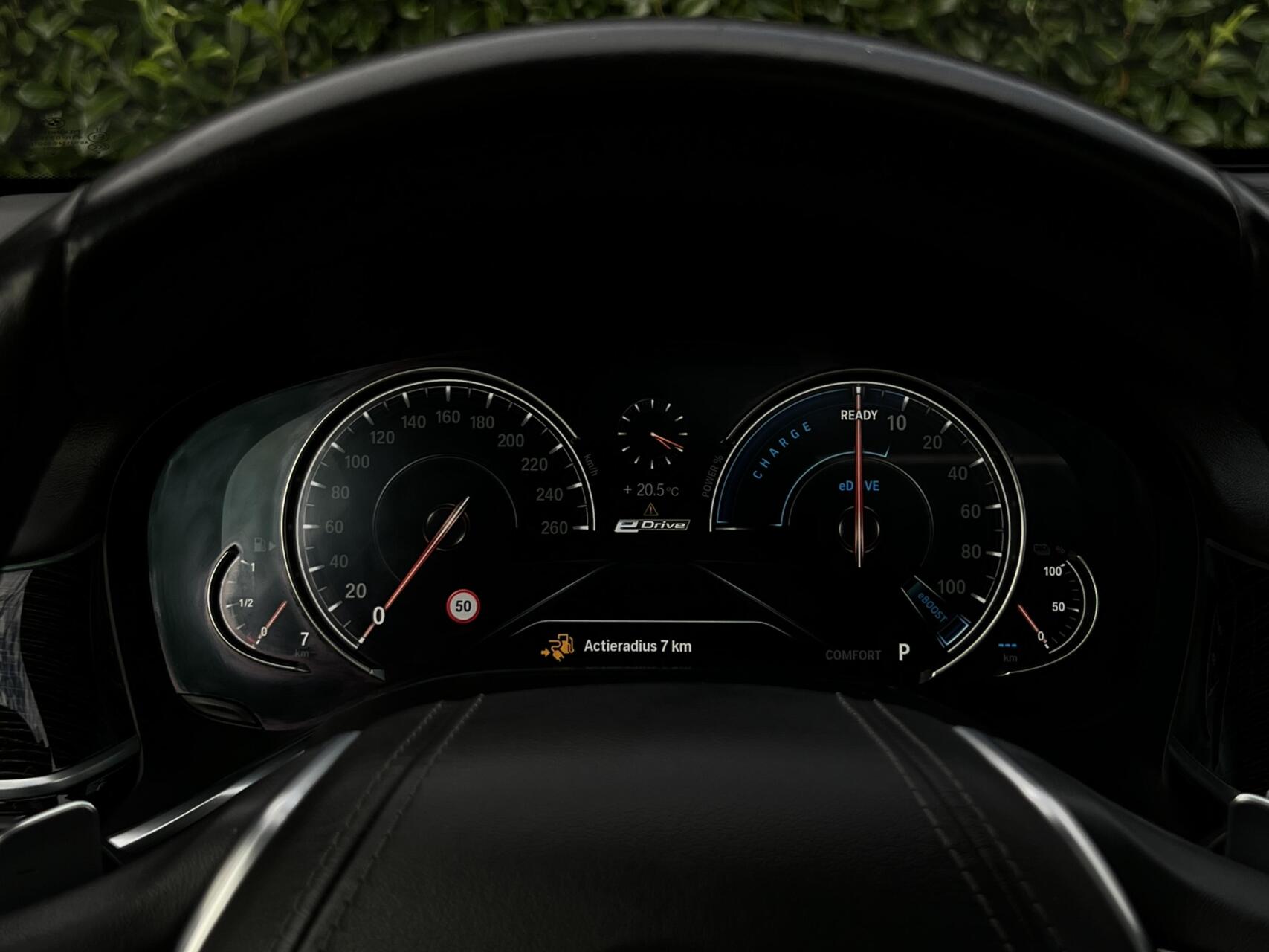 Foto van BMW 740e Iperformance