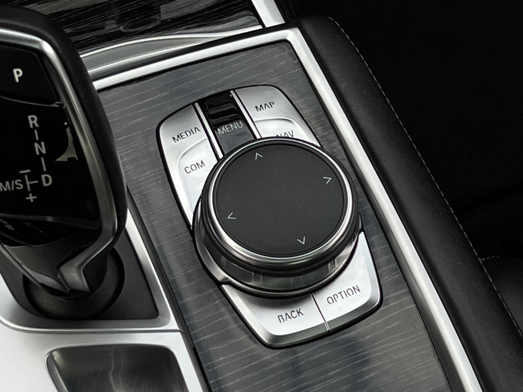 Foto van BMW 740e Iperformance