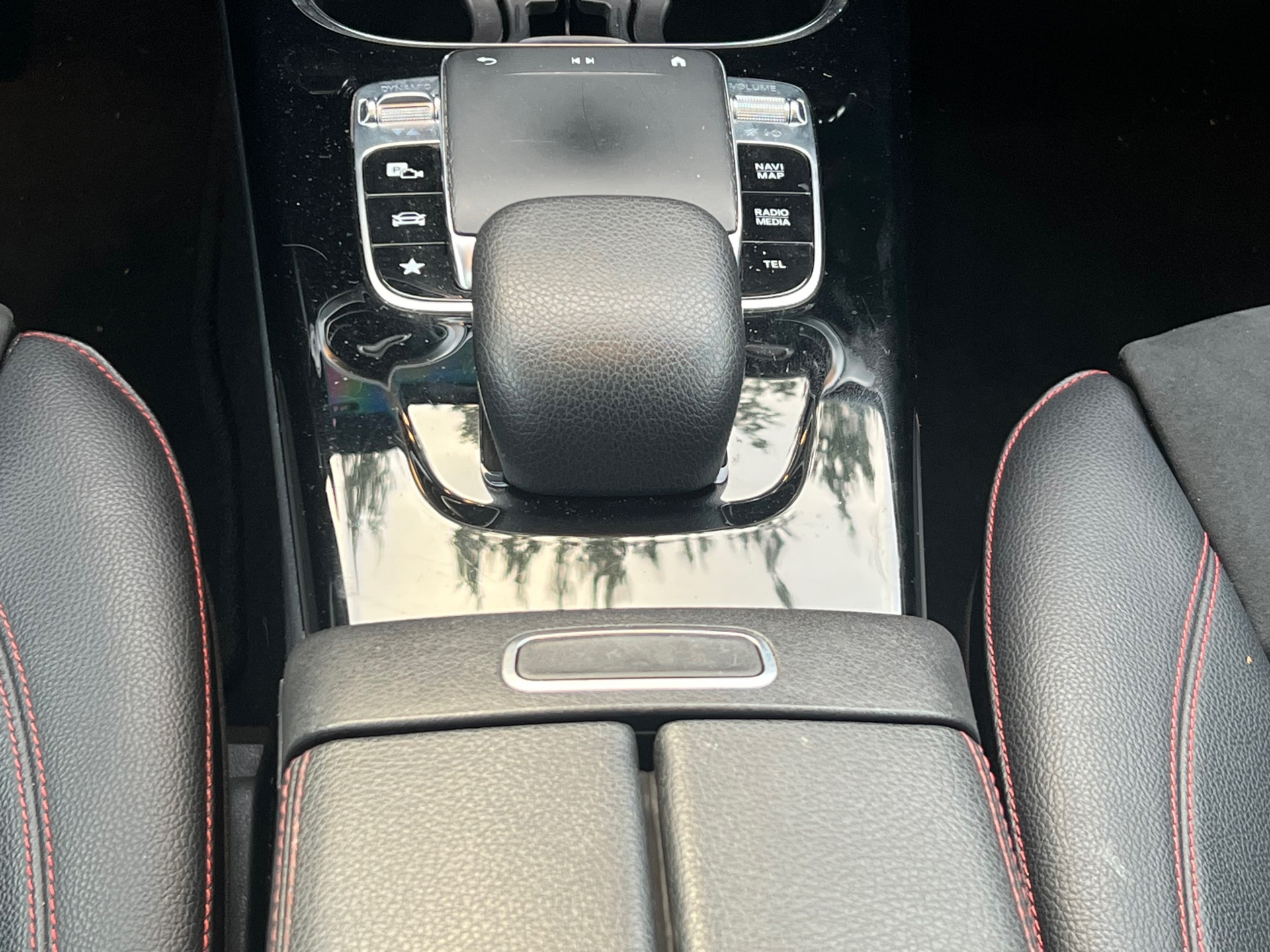 Foto van Mercedes-Benz A 200