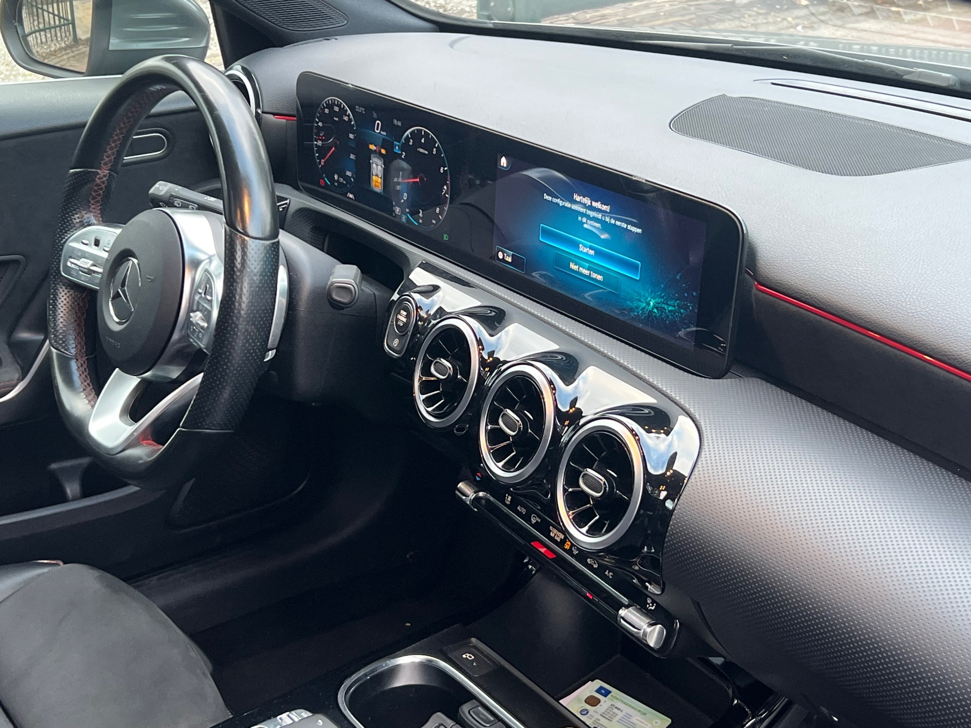 Foto van Mercedes-Benz A 200
