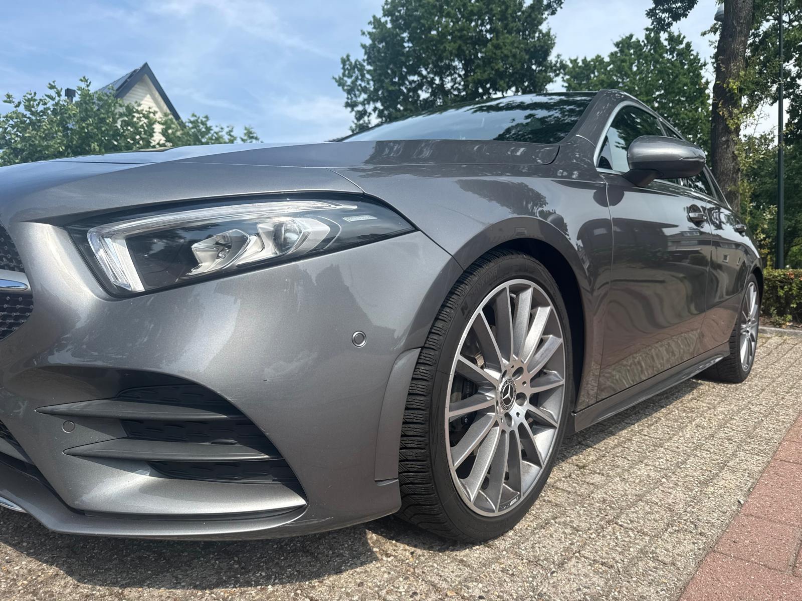 Foto van Mercedes-Benz A 200