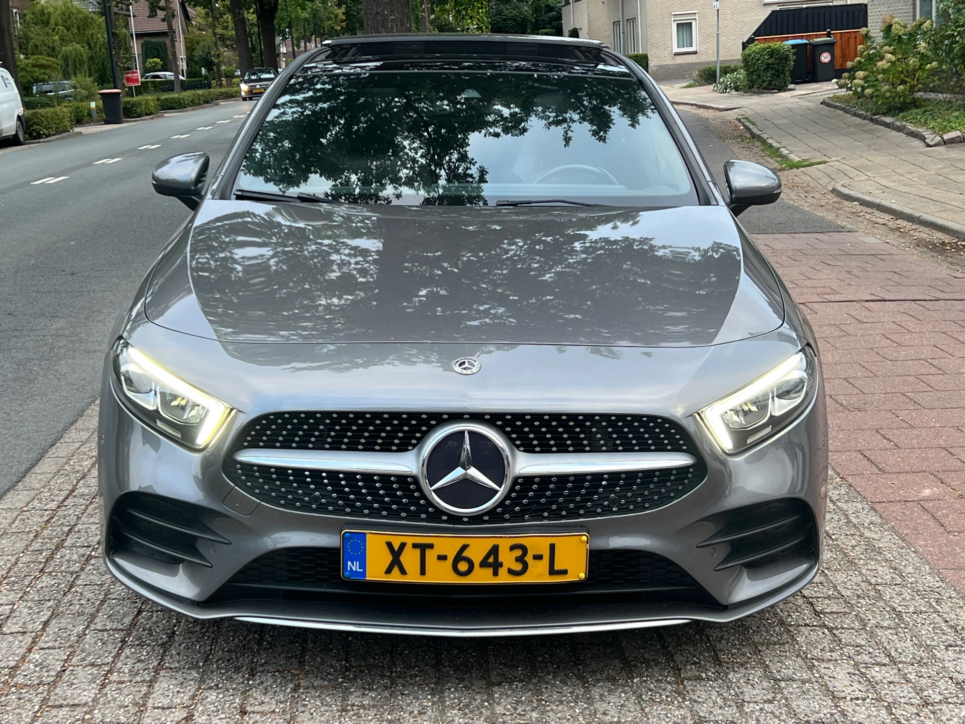 Foto van Mercedes-Benz A 200