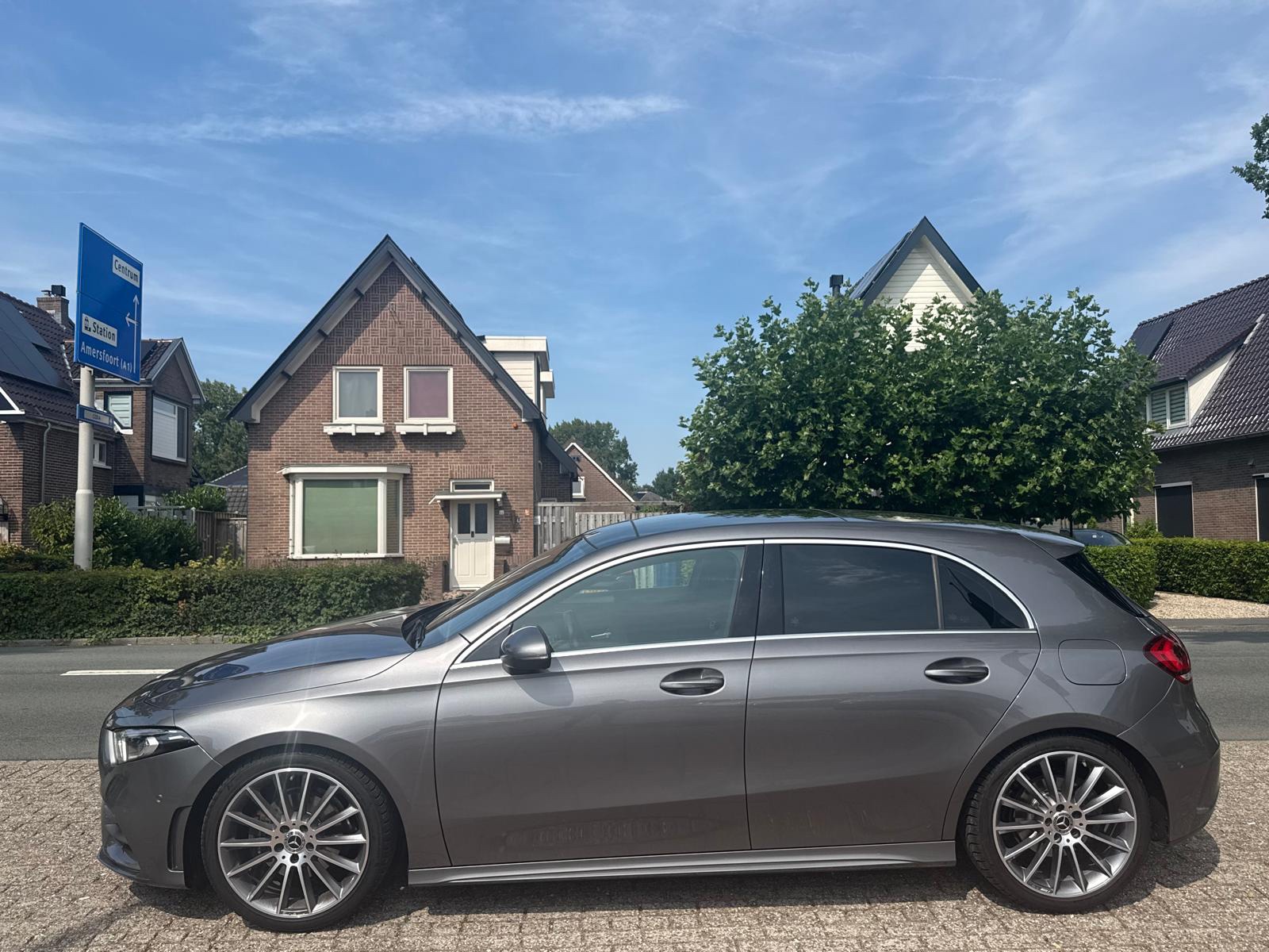 Foto van Mercedes-Benz A 200