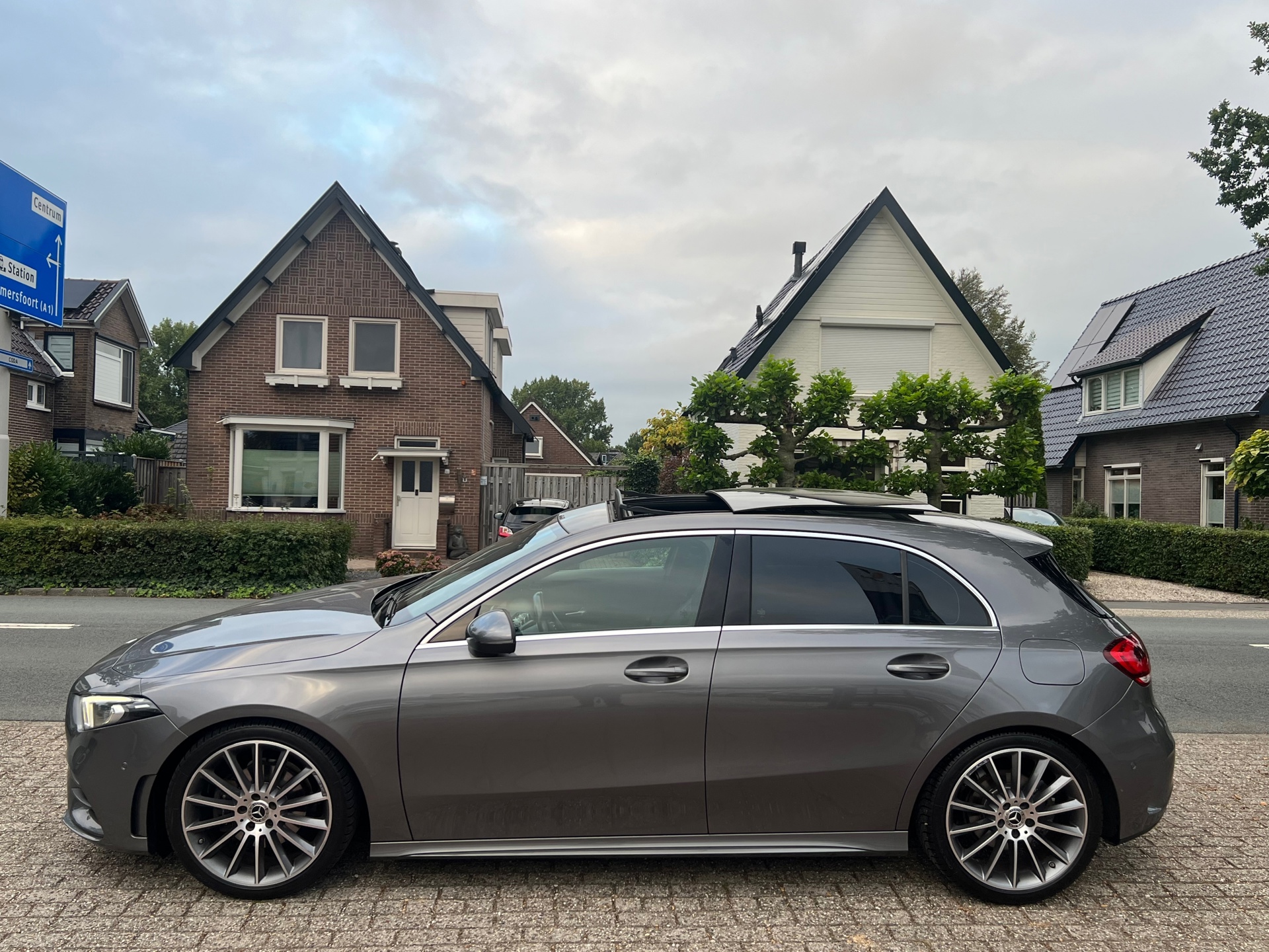 Foto van Mercedes-Benz A 200