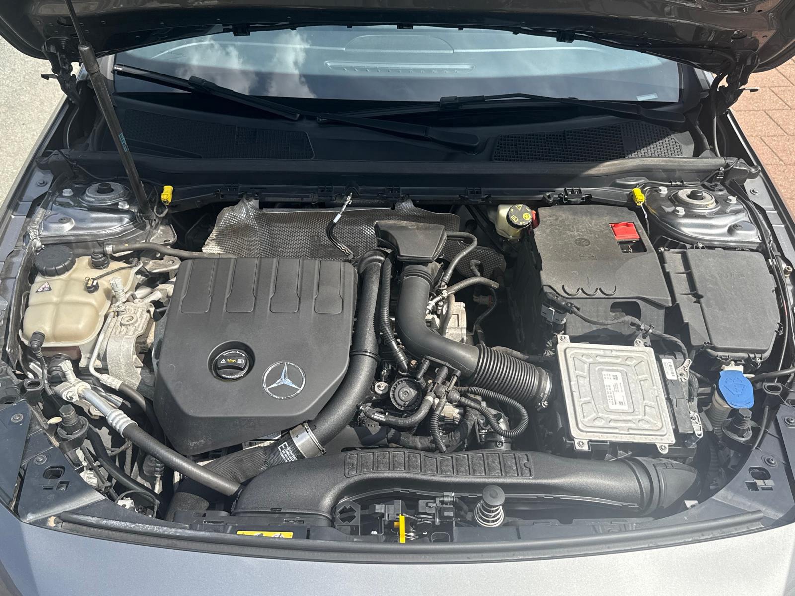 Foto van Mercedes-Benz A 200
