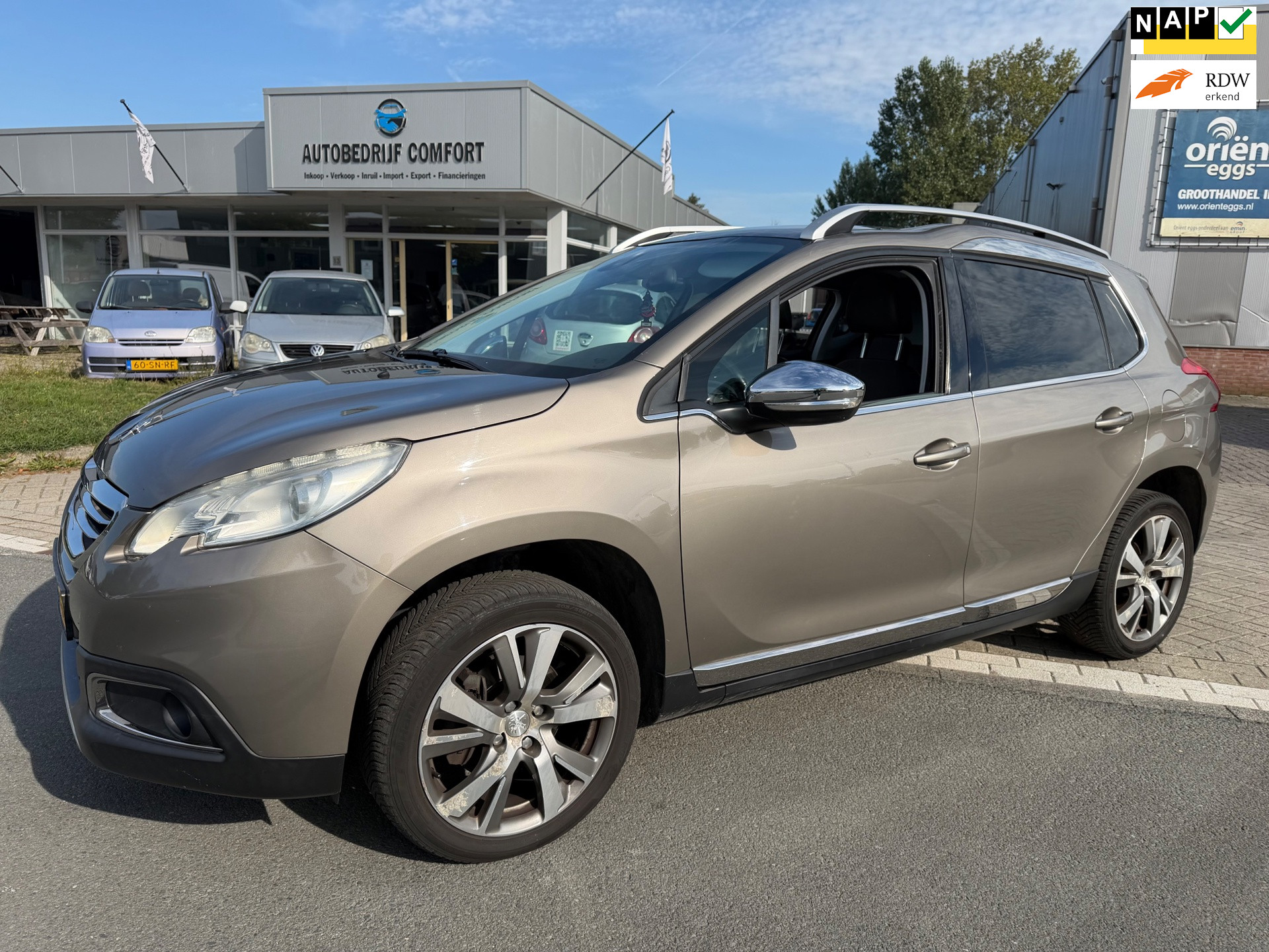 Peugeot 2008 1.6 VTi Féline 2013 - voorkant