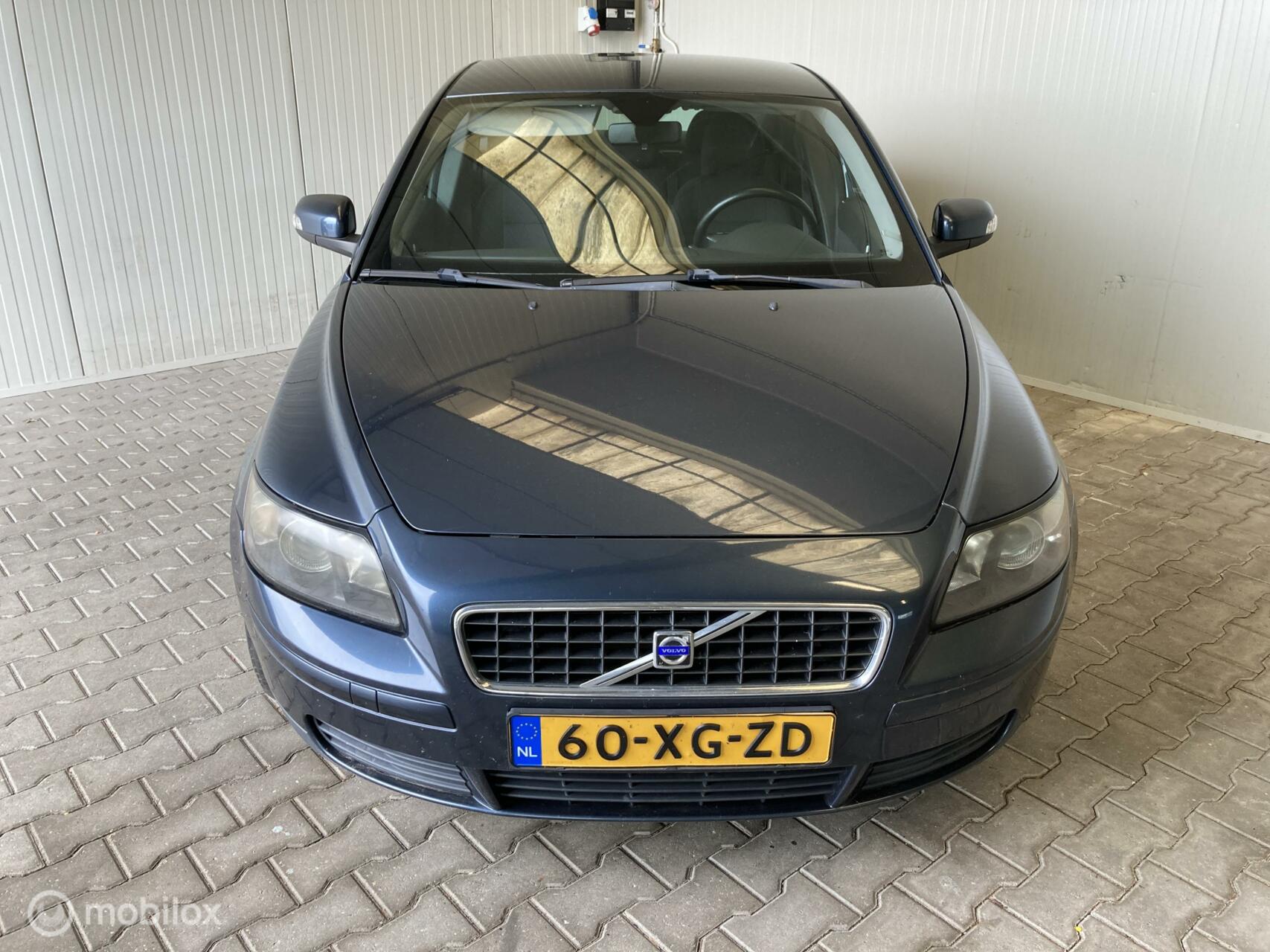 Foto van Volvo S40