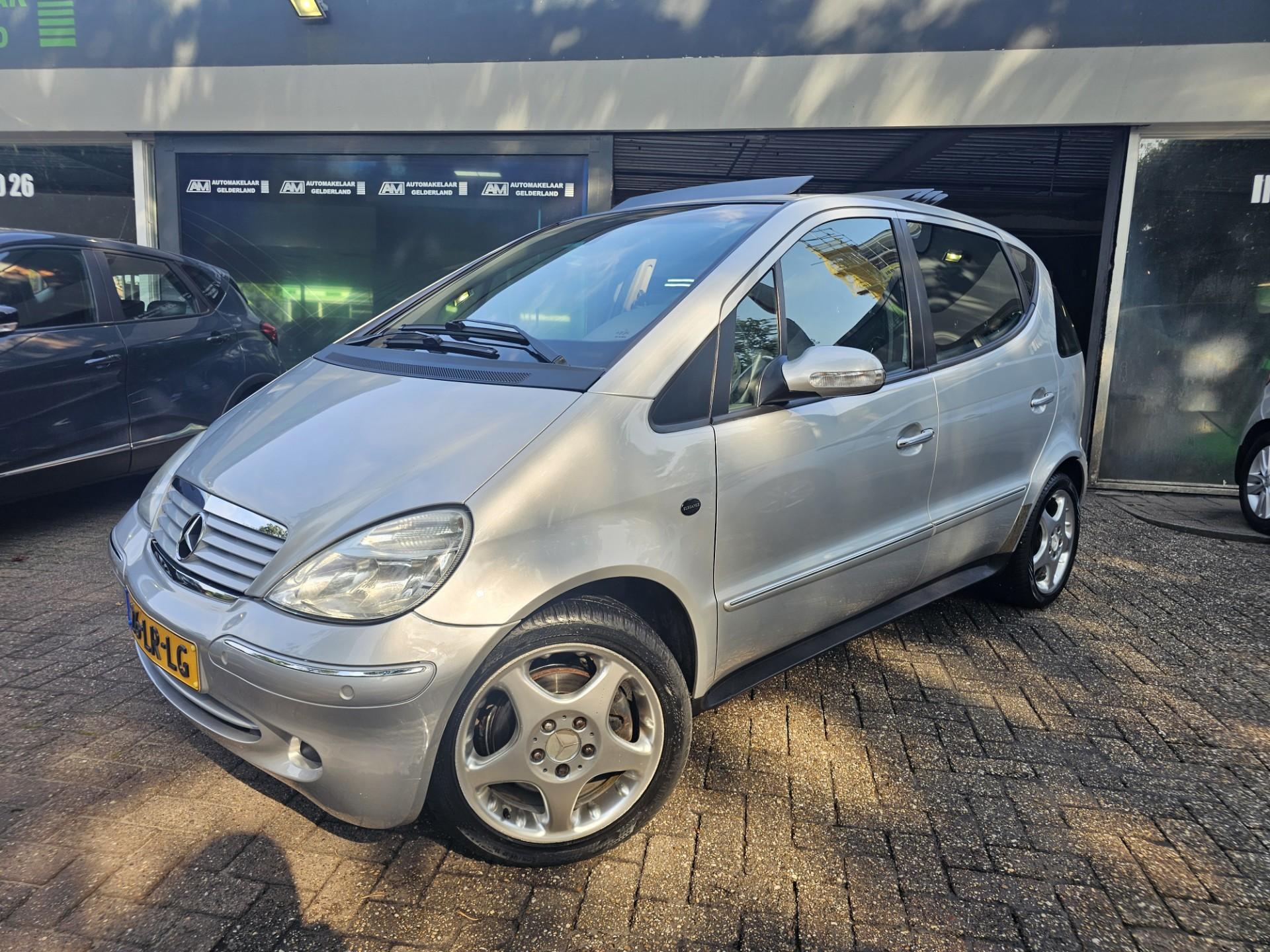 Mercedes-Benz A 190 190 Elegance Lang | AUTOMAAT | NW APK | AIRCO | PAODAK | CRUISE | LMV | 2003 - voorkant