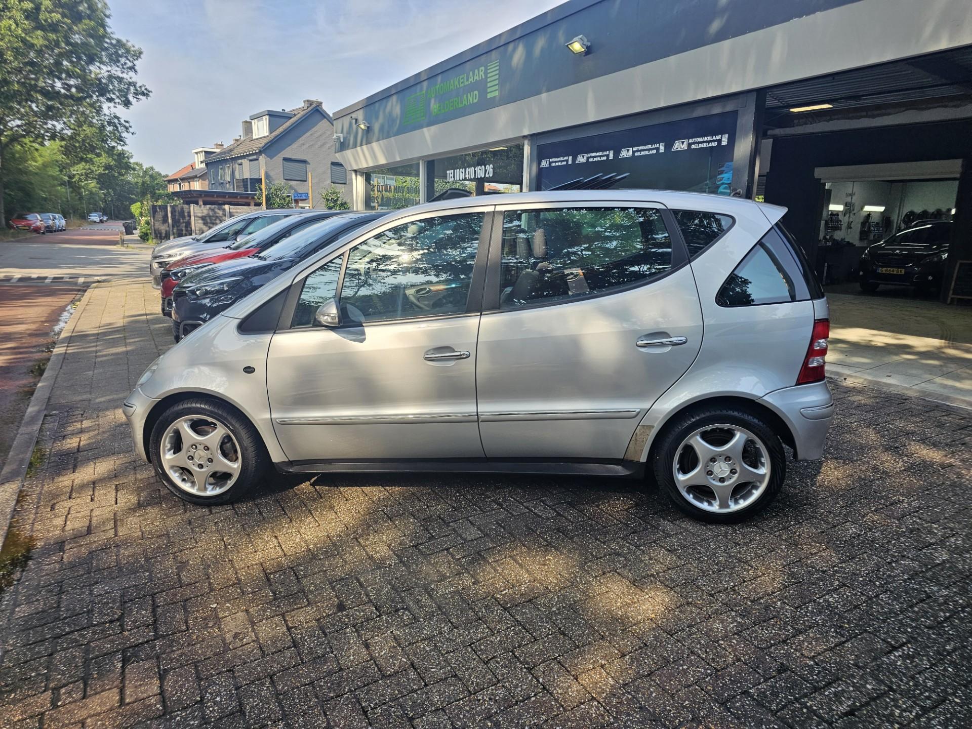 Foto van Mercedes-Benz A 190